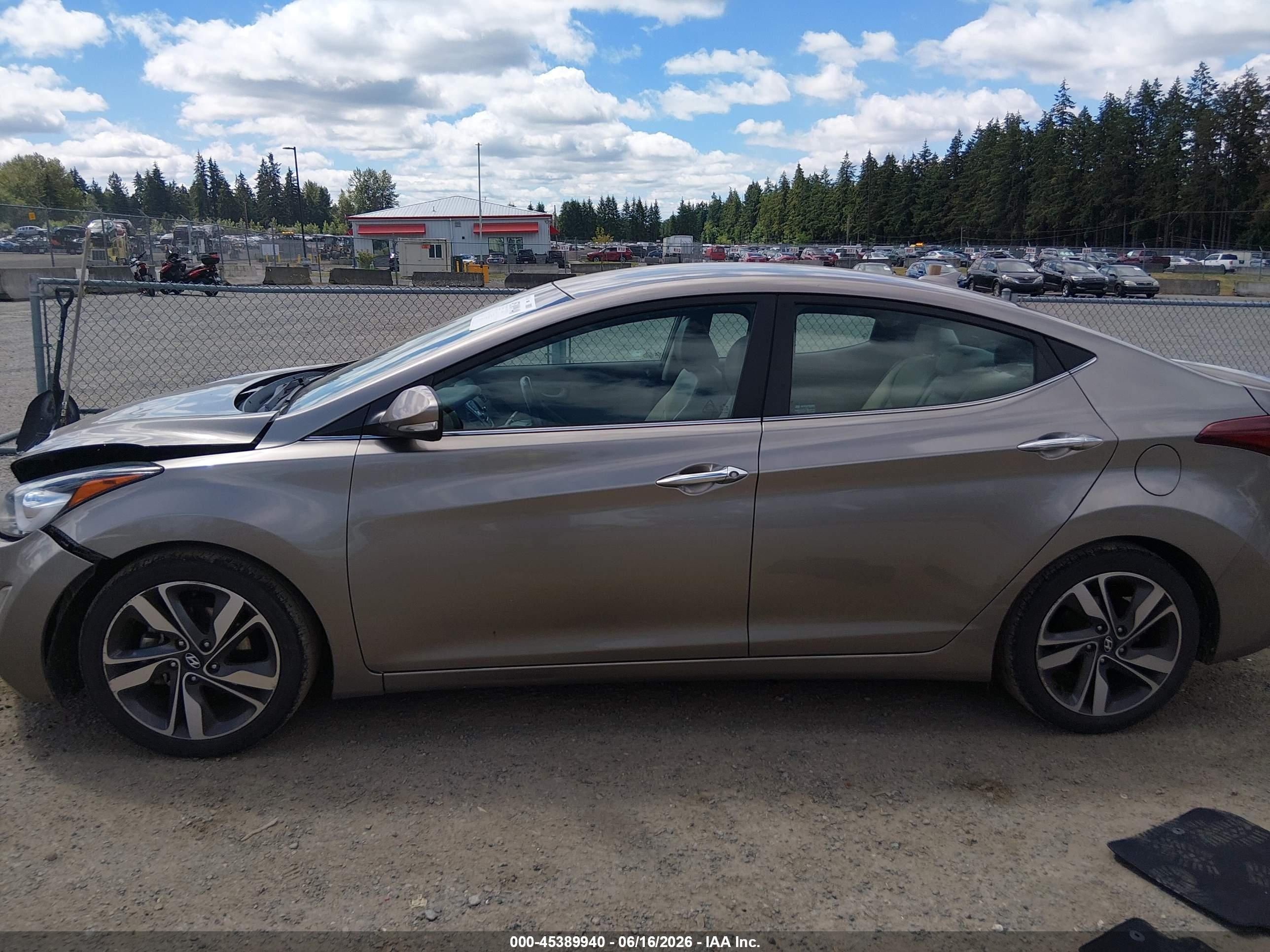 2014 Hyundai Elantra Limited Tan vin: 5NPDH4AE0EH488856