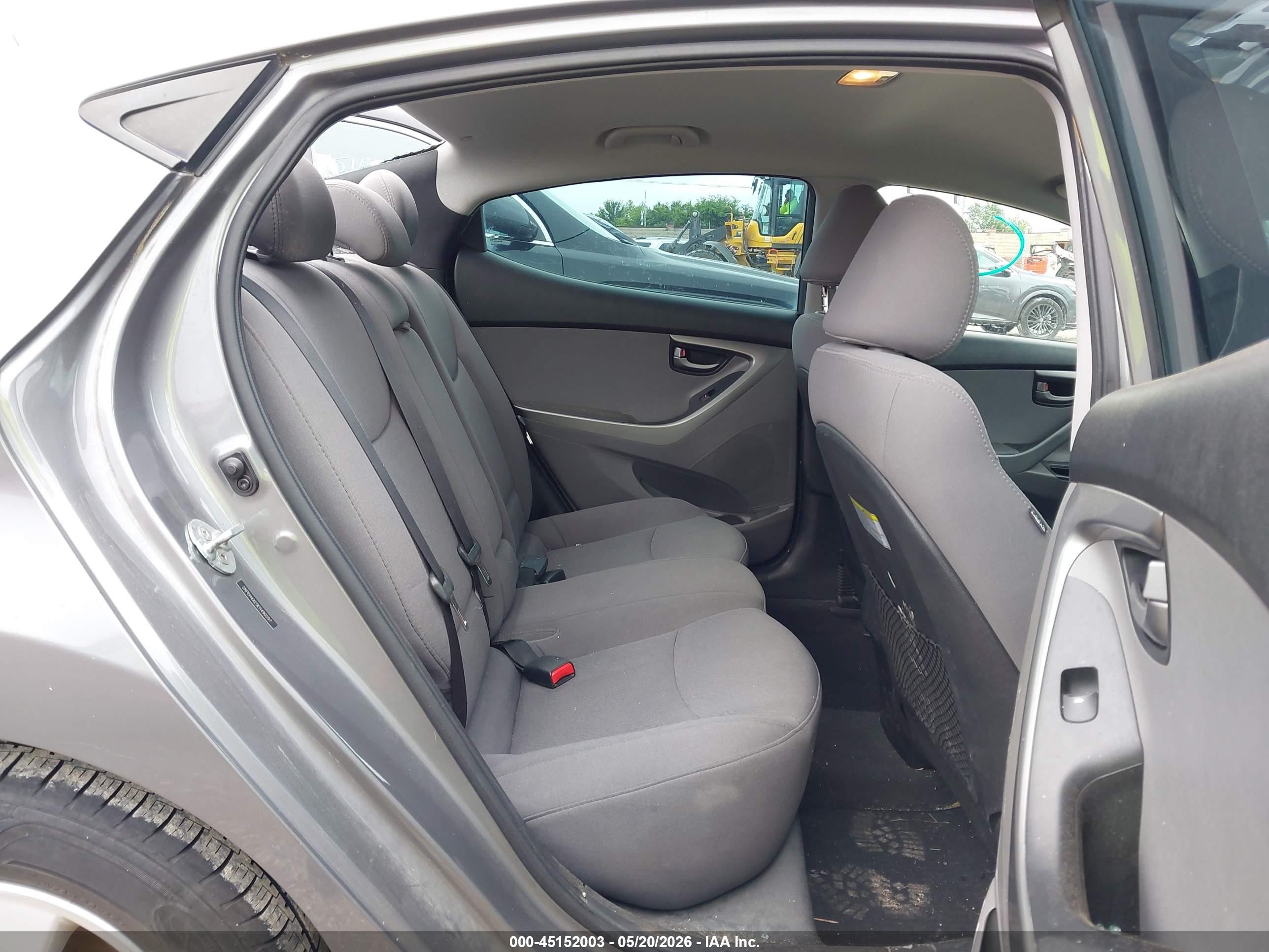 2014 Hyundai Elantra Se Gray vin: 5NPDH4AE0EH490297