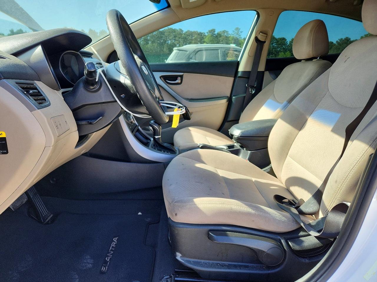 2014 Hyundai Elantra Se White vin: 5NPDH4AE0EH510063
