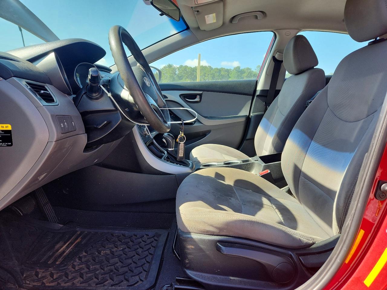 2014 Hyundai Elantra Se Красный vin: 5NPDH4AE0EH510290
