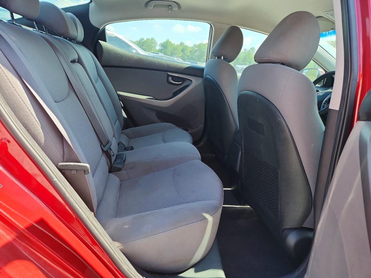 2014 Hyundai Elantra Se Красный vin: 5NPDH4AE0EH510290