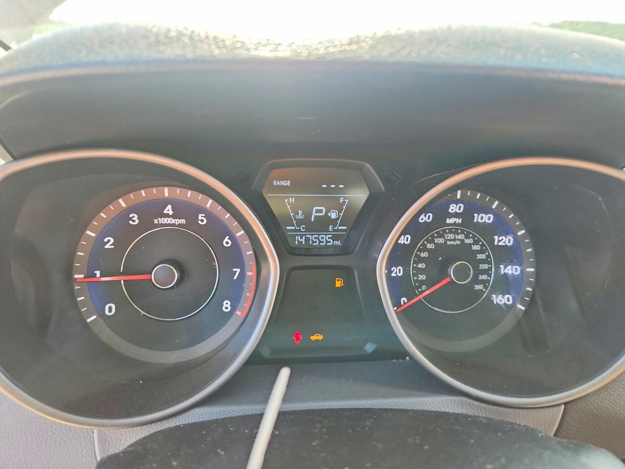 2014 Hyundai Elantra Se Красный vin: 5NPDH4AE0EH510290