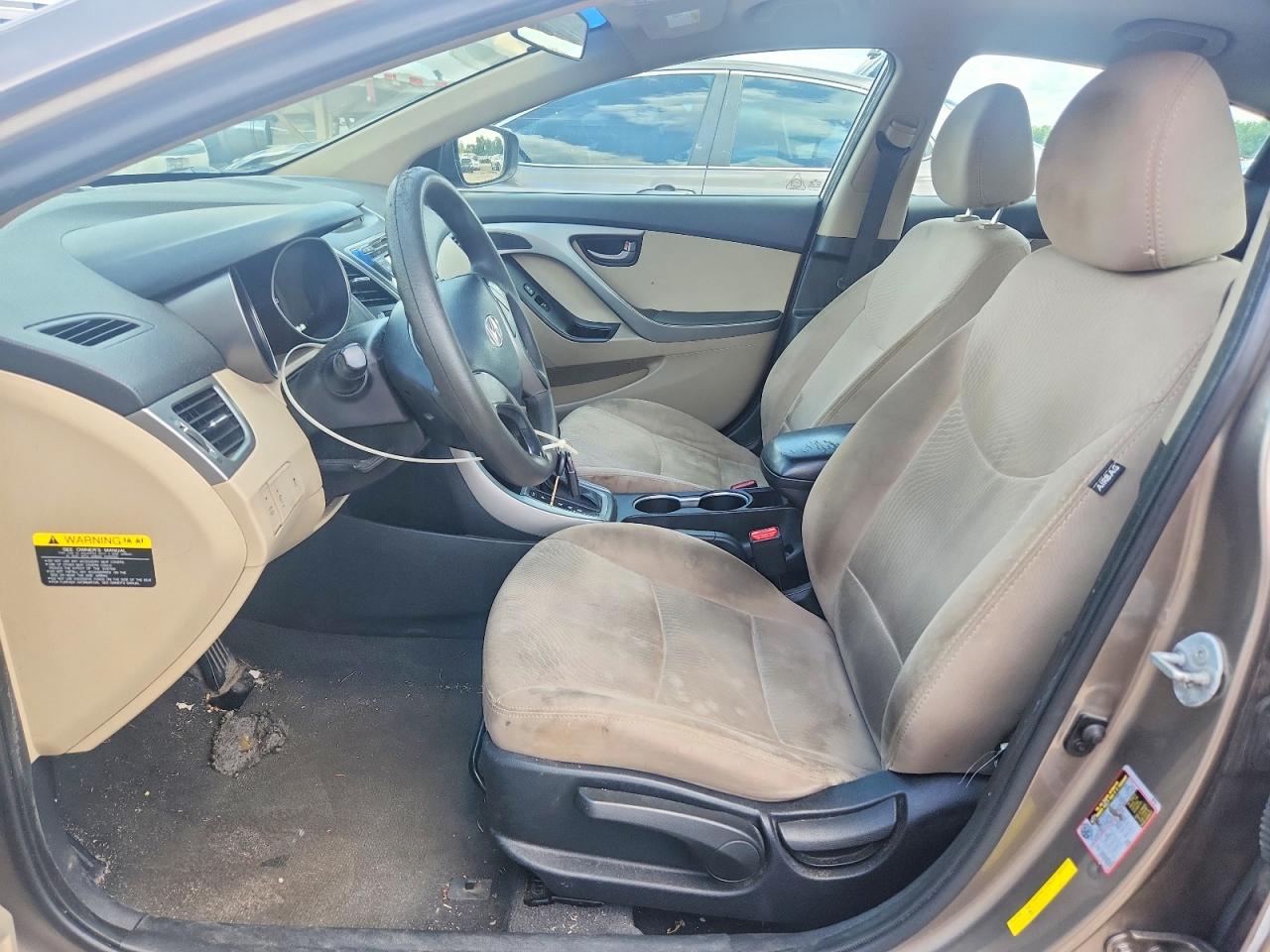 2014 Hyundai Elantra Se Beige vin: 5NPDH4AE0EH521774