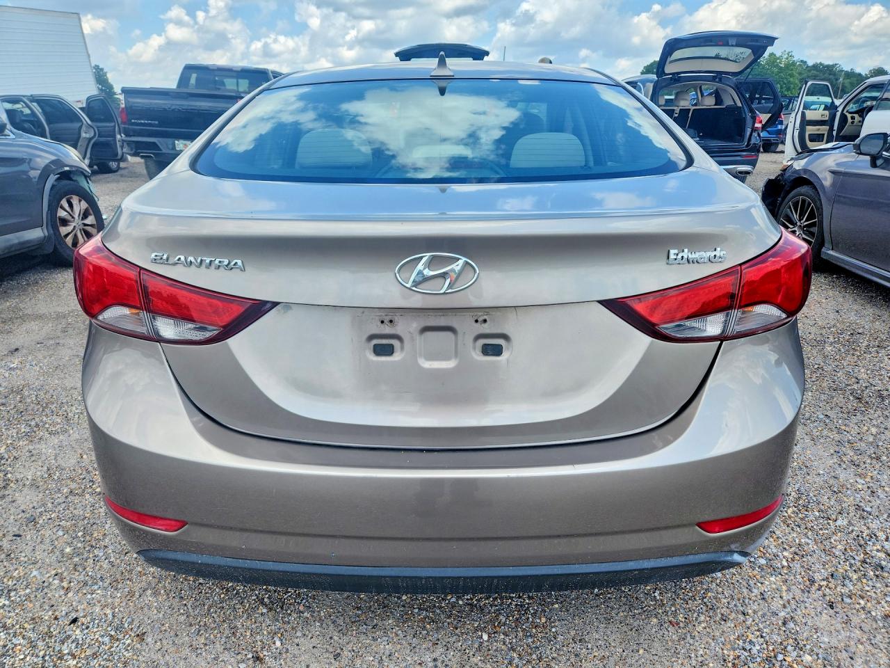 2014 Hyundai Elantra Se Beige vin: 5NPDH4AE0EH521774