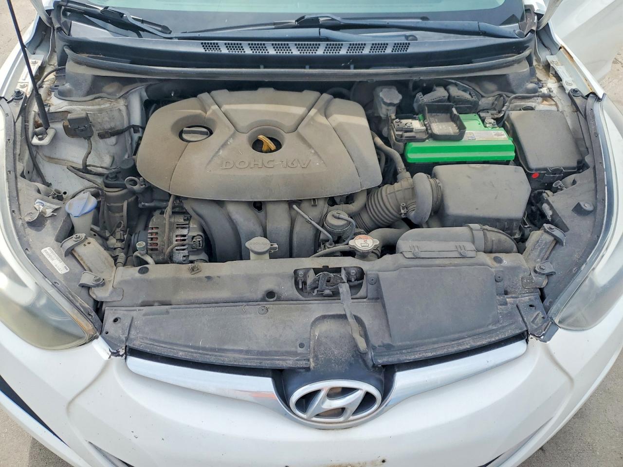 2014 Hyundai Elantra Se White vin: 5NPDH4AE0EH524044
