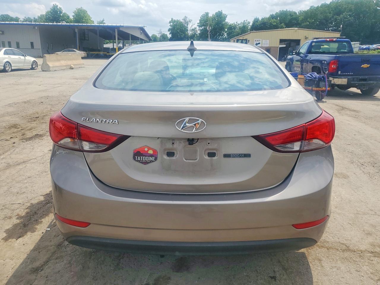 2014 Hyundai Elantra Se Tan vin: 5NPDH4AE0EH528496