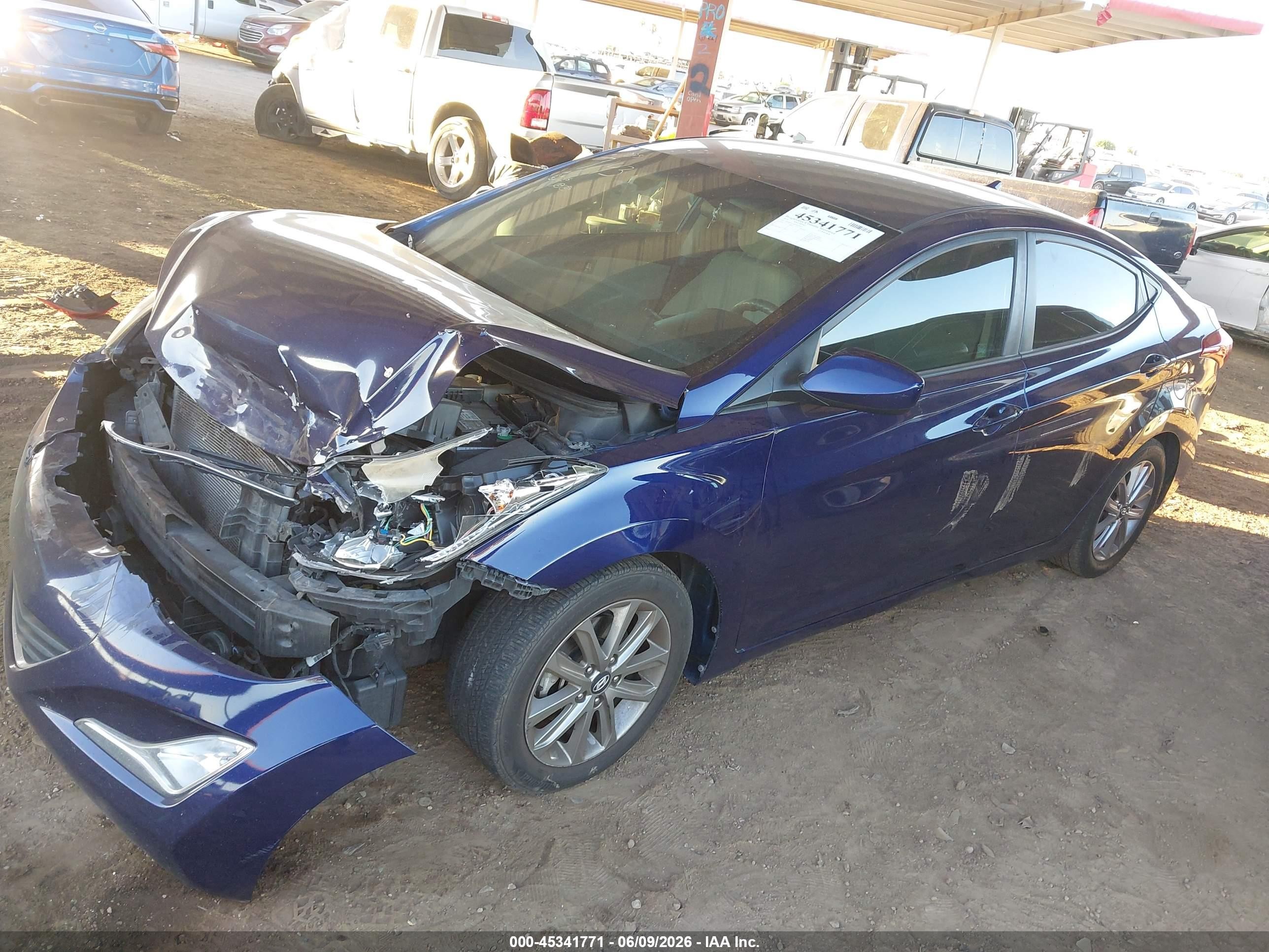 2014 Hyundai Elantra Se Синий vin: 5NPDH4AE0EH529535