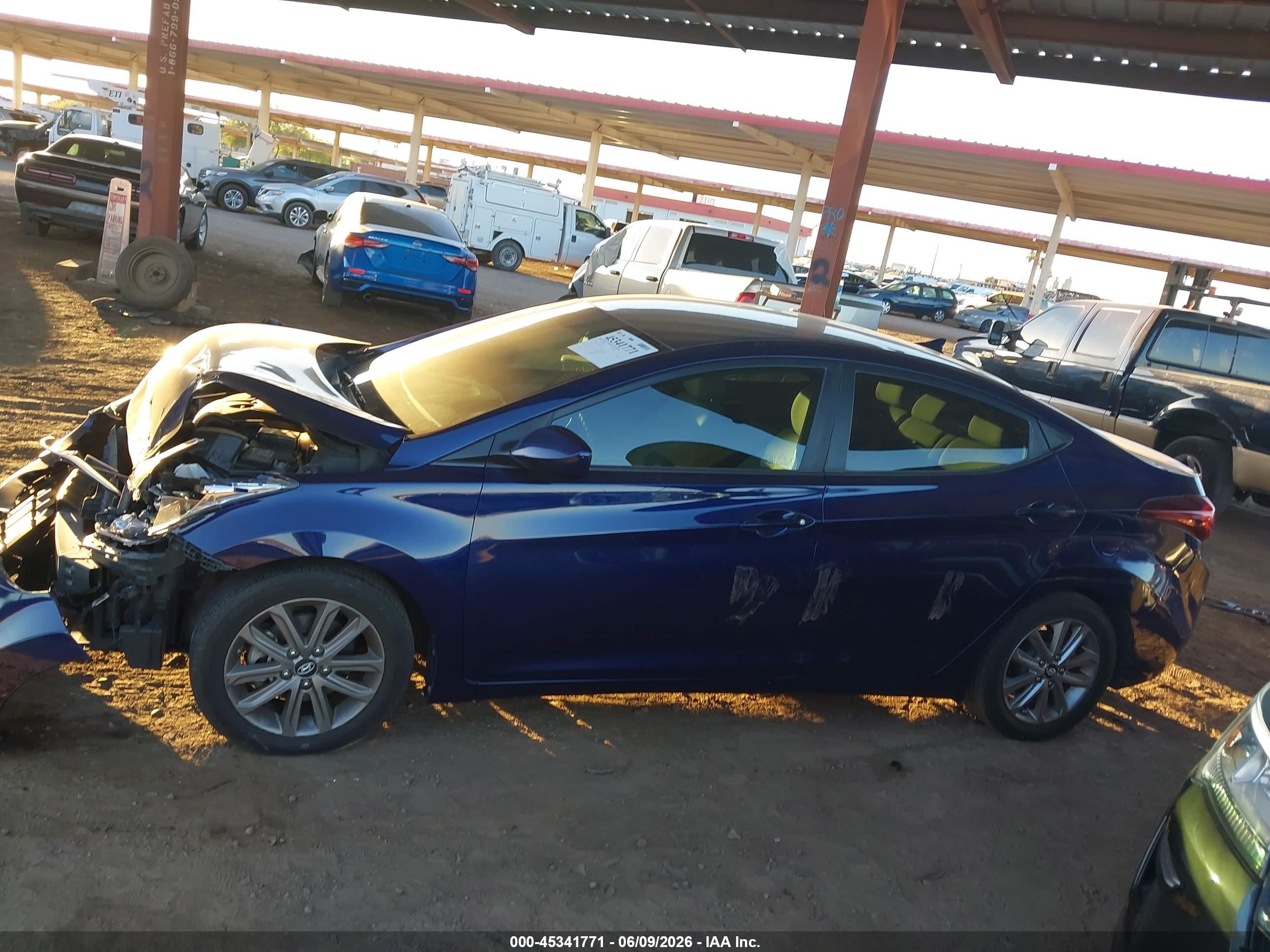 2014 Hyundai Elantra Se Синий vin: 5NPDH4AE0EH529535