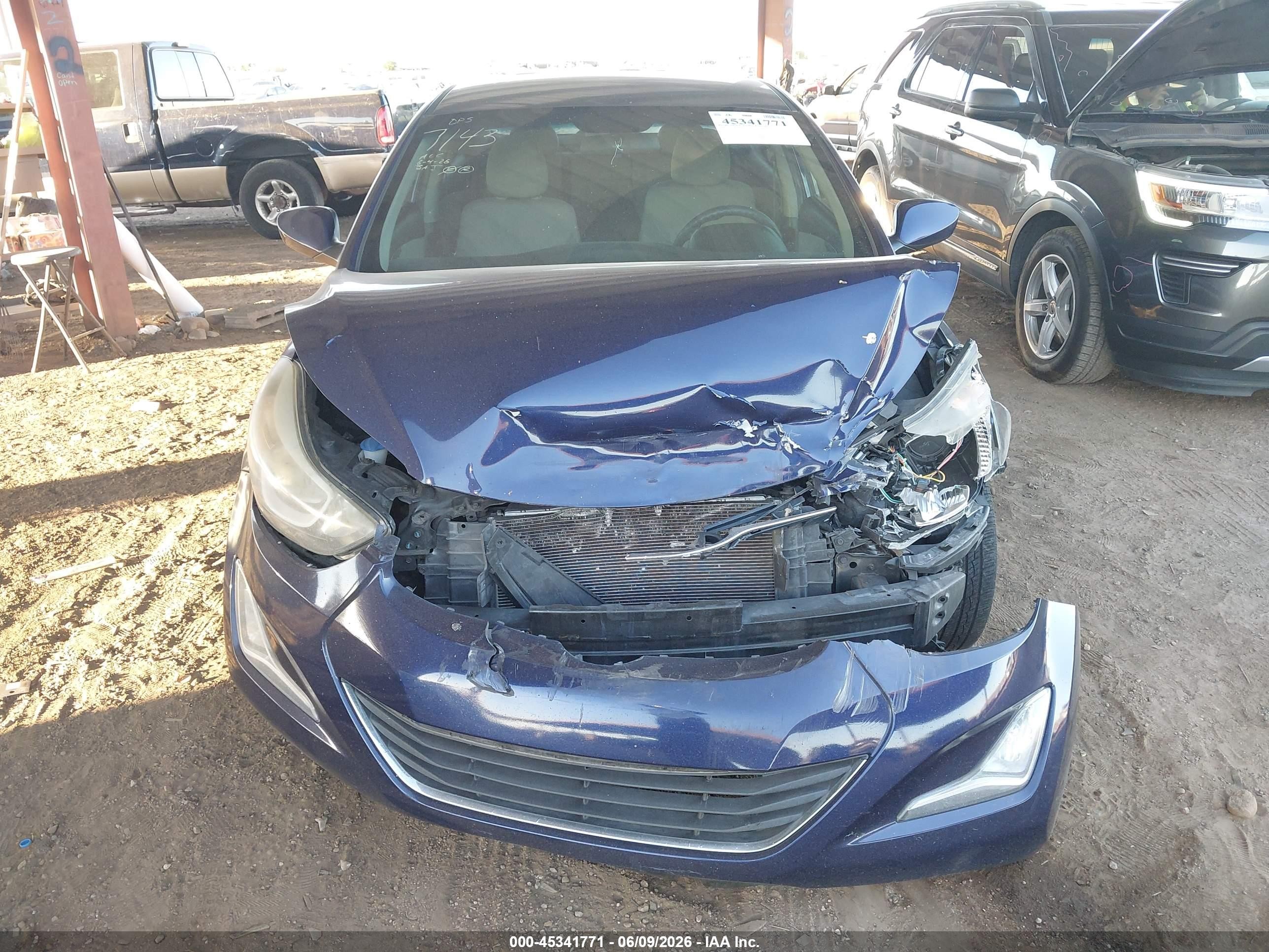 2014 Hyundai Elantra Se Синий vin: 5NPDH4AE0EH529535