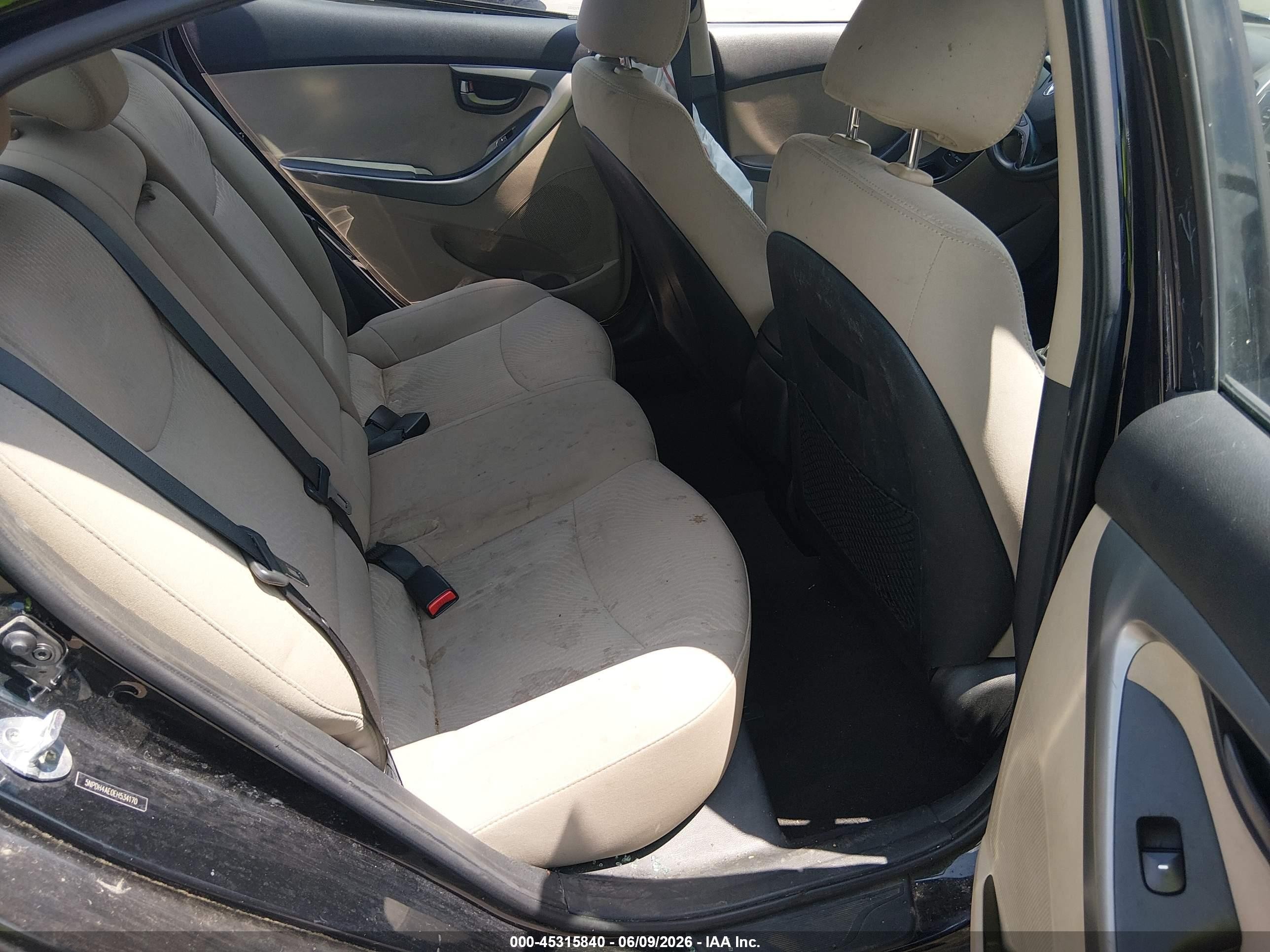 2014 Hyundai Elantra Se Black vin: 5NPDH4AE0EH534170
