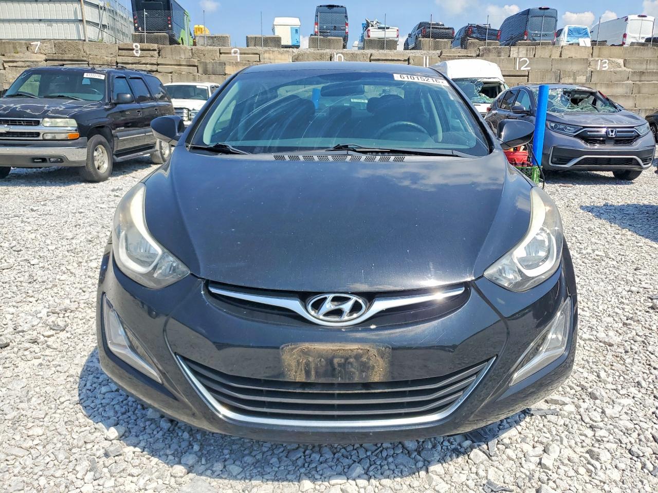 2015 Hyundai Elantra Se Gray vin: 5NPDH4AE0FH560057
