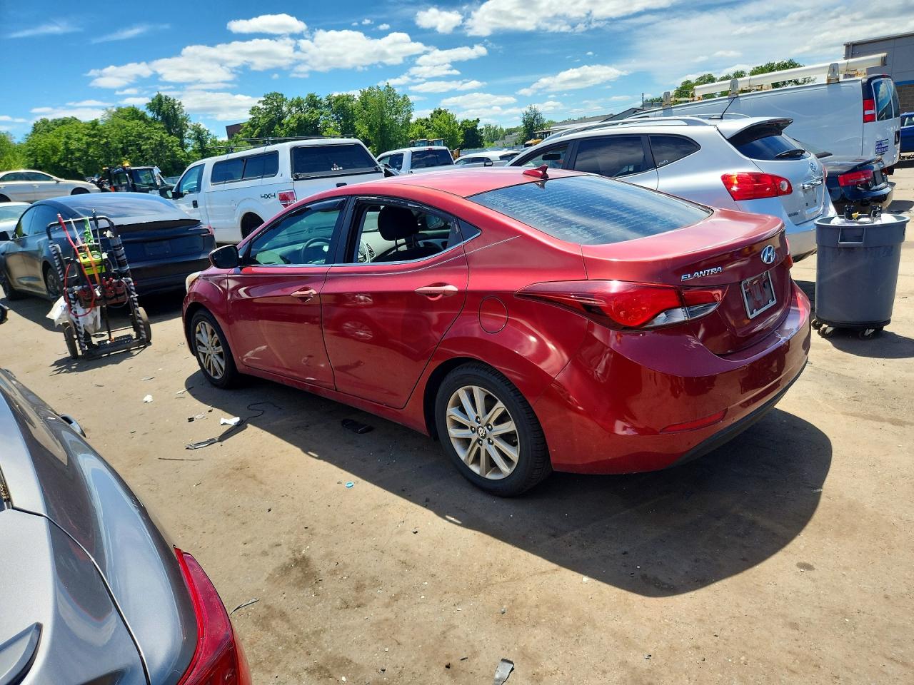 2015 Hyundai Elantra Se Red vin: 5NPDH4AE0FH566666