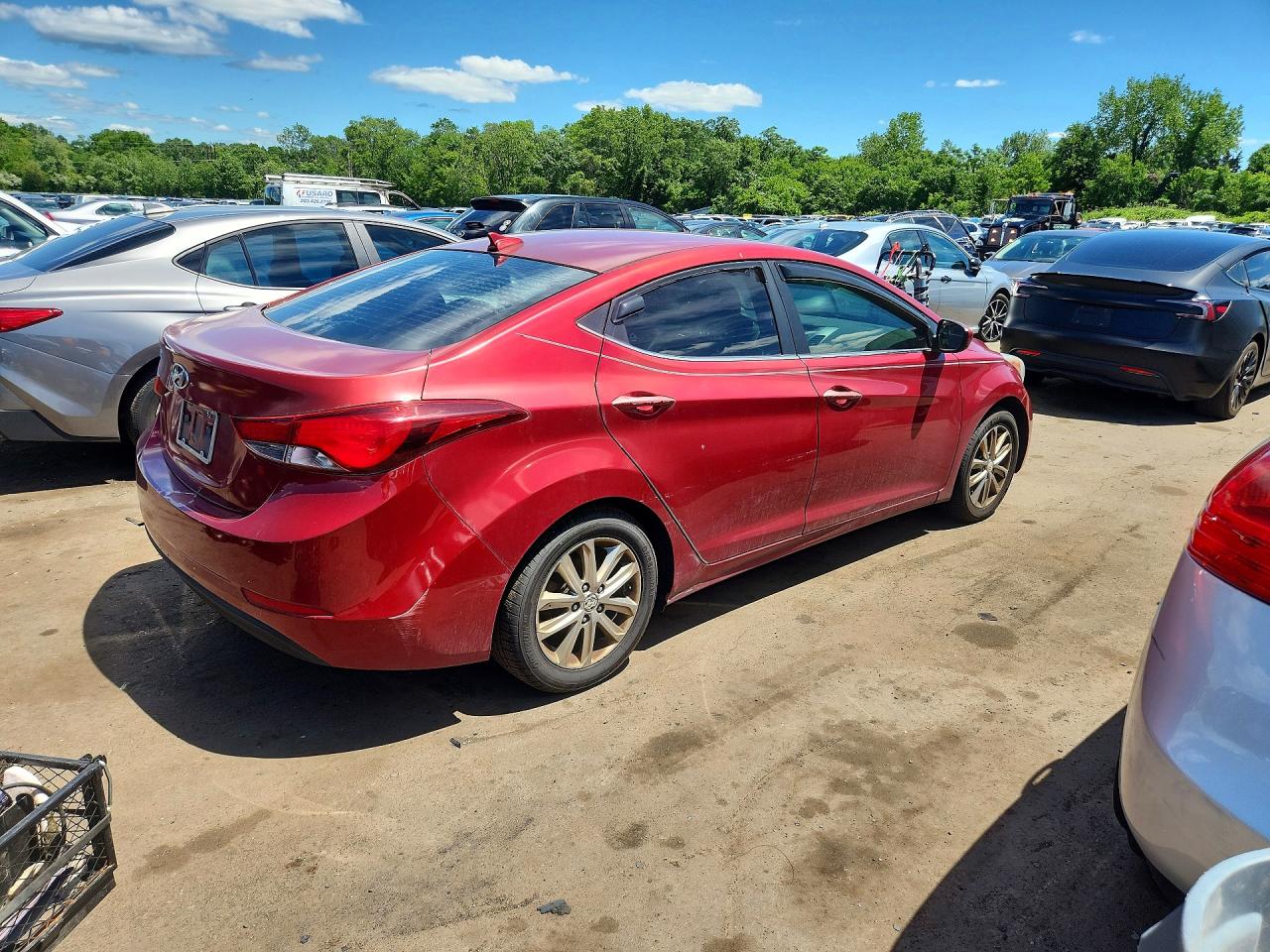 2015 Hyundai Elantra Se Red vin: 5NPDH4AE0FH566666