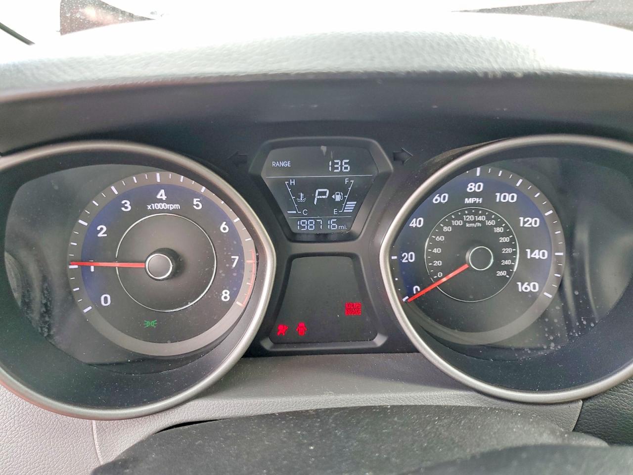 2015 Hyundai Elantra Se Red vin: 5NPDH4AE0FH567994