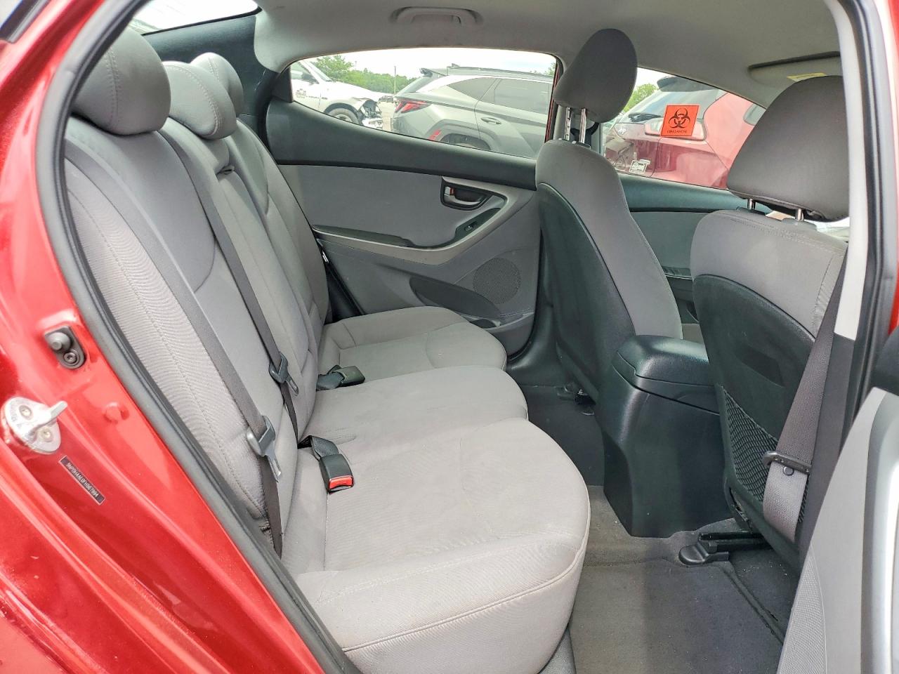 2015 Hyundai Elantra Se Red vin: 5NPDH4AE0FH567994