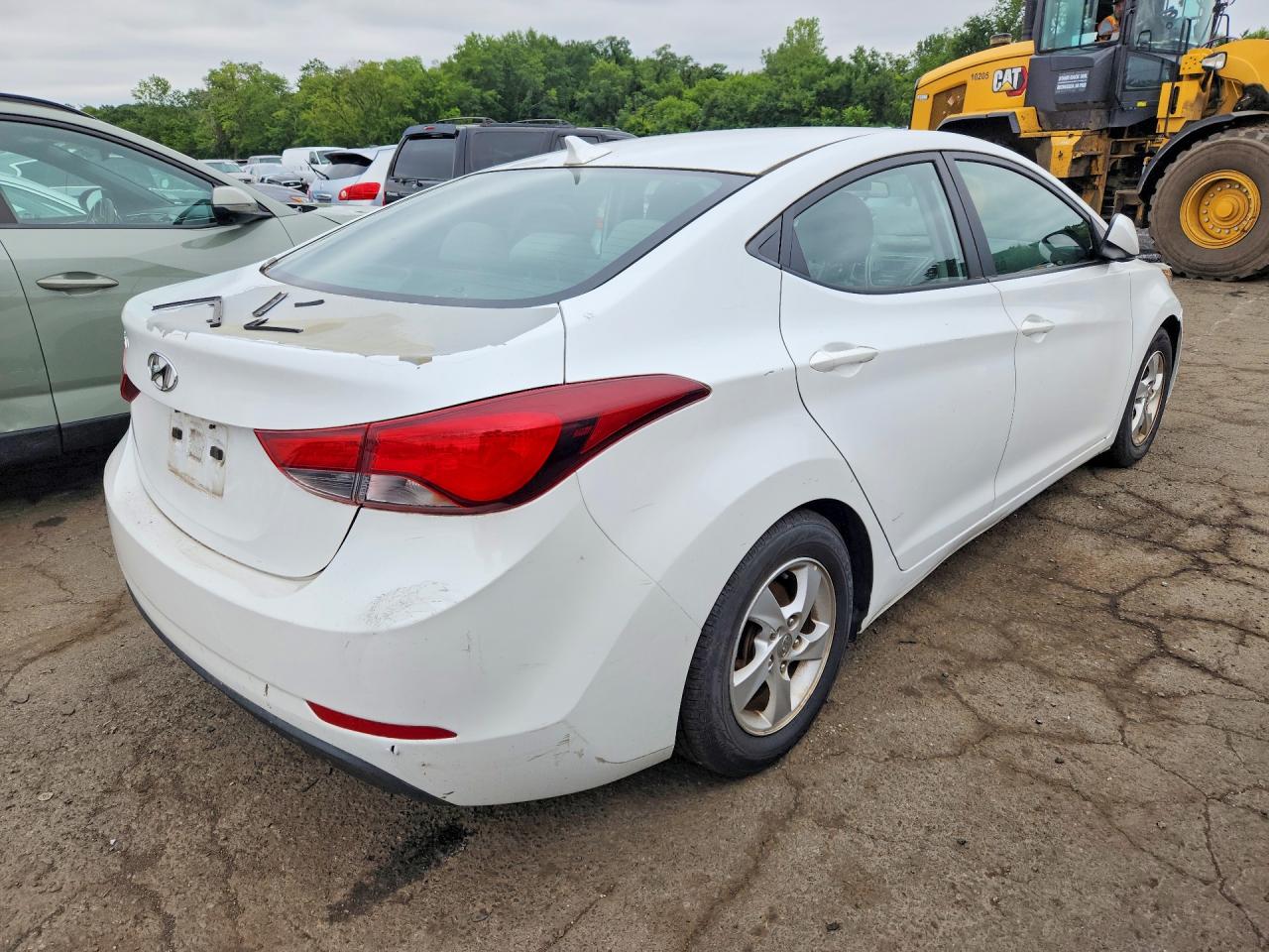 2015 Hyundai Elantra Se White vin: 5NPDH4AE0FH569650