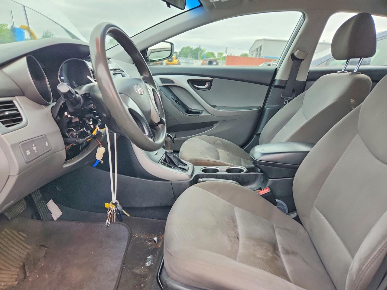 2015 Hyundai Elantra Se White vin: 5NPDH4AE0FH569650
