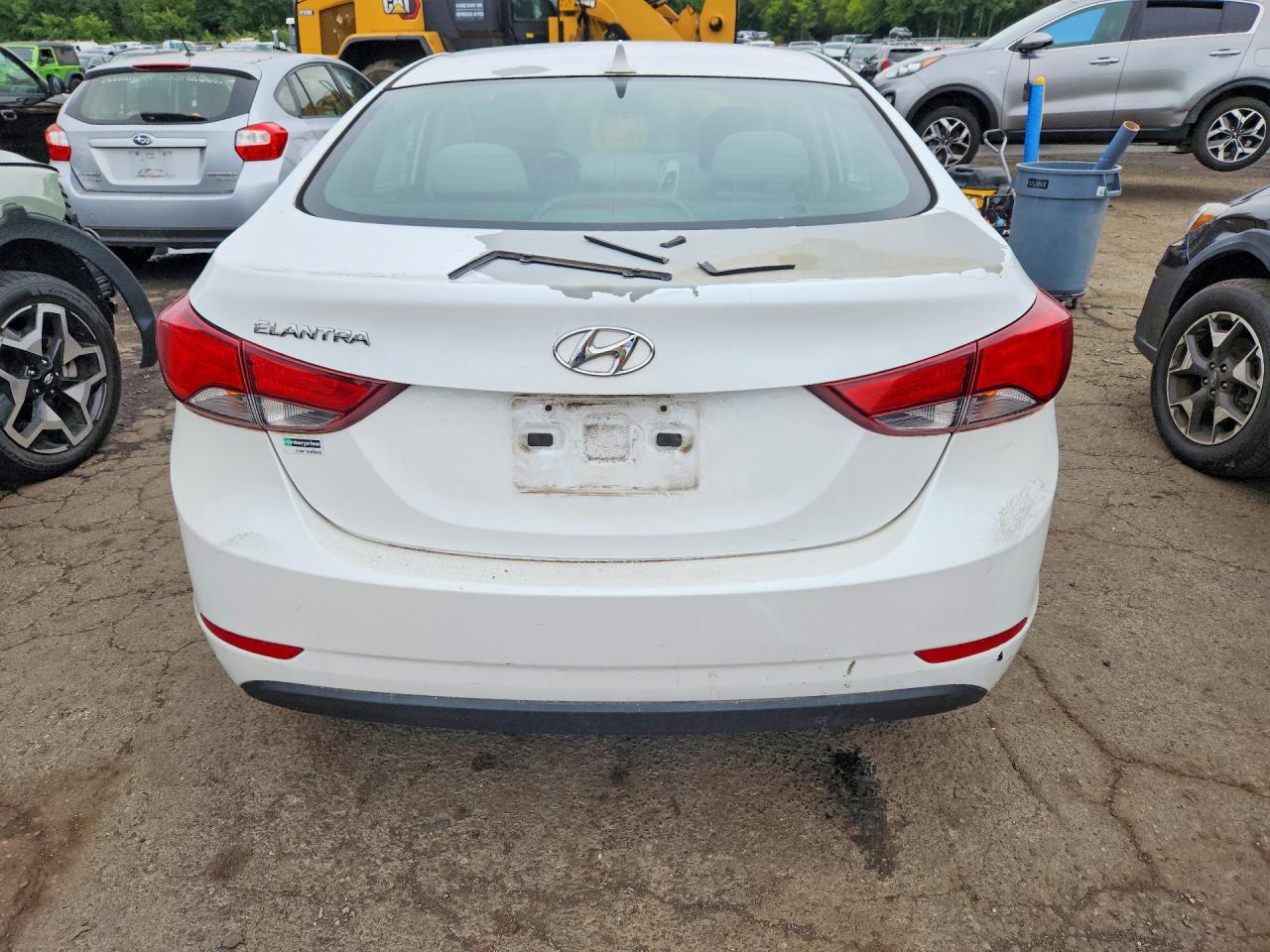 2015 Hyundai Elantra Se White vin: 5NPDH4AE0FH569650