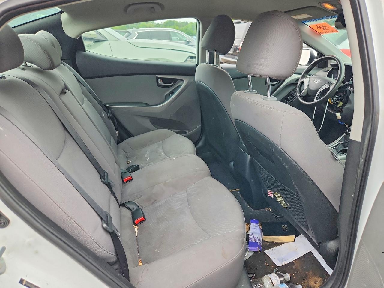 2015 Hyundai Elantra Se White vin: 5NPDH4AE0FH569650