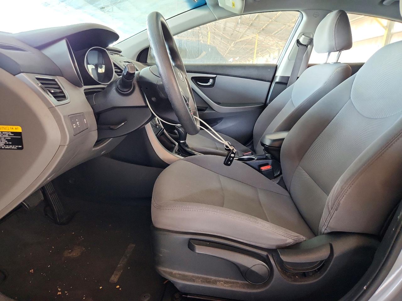 2015 Hyundai Elantra Se Silver vin: 5NPDH4AE0FH570586