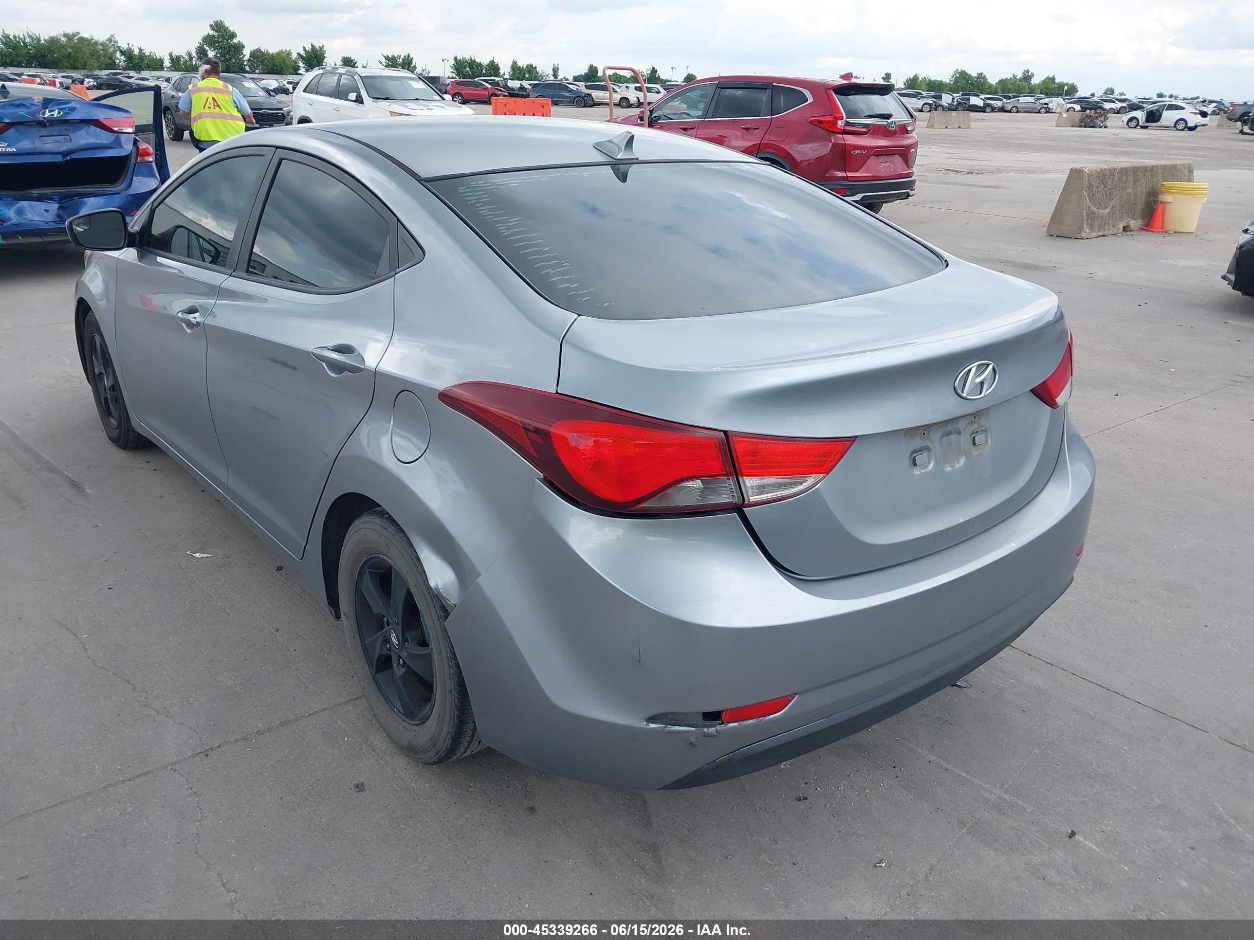2015 Hyundai Elantra Se Silver vin: 5NPDH4AE0FH577103