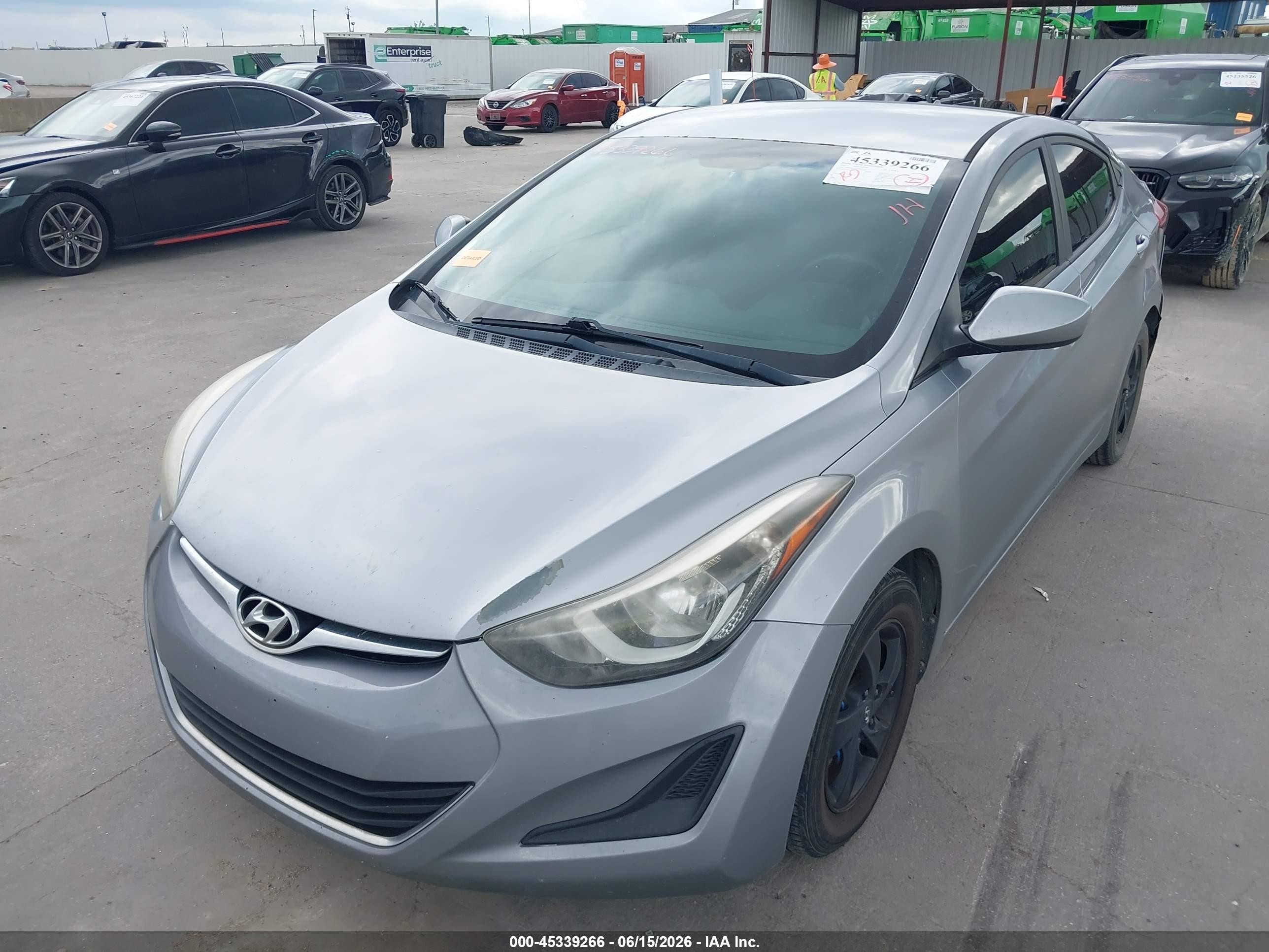 2015 Hyundai Elantra Se Silver vin: 5NPDH4AE0FH577103