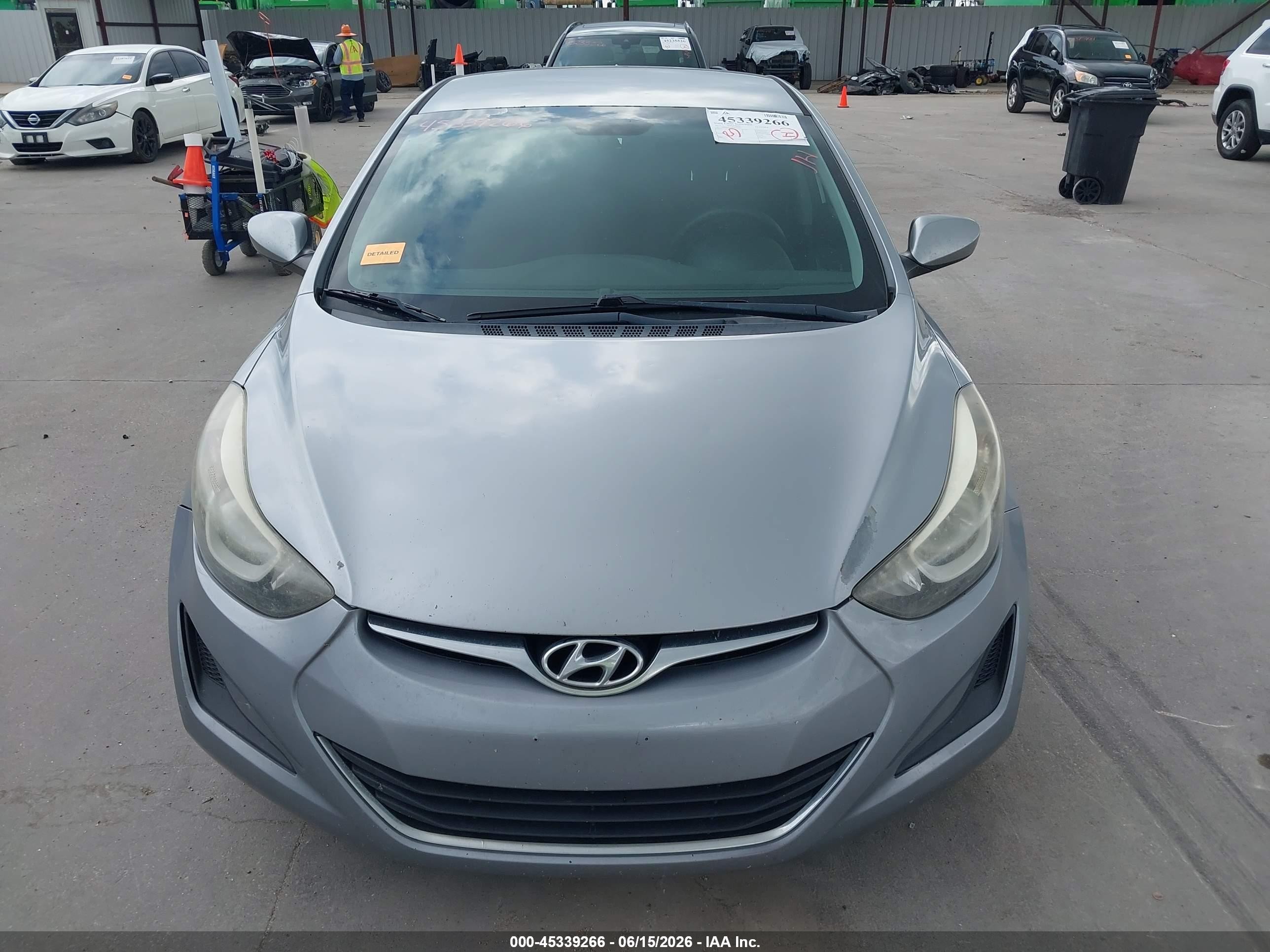 2015 Hyundai Elantra Se Silver vin: 5NPDH4AE0FH577103