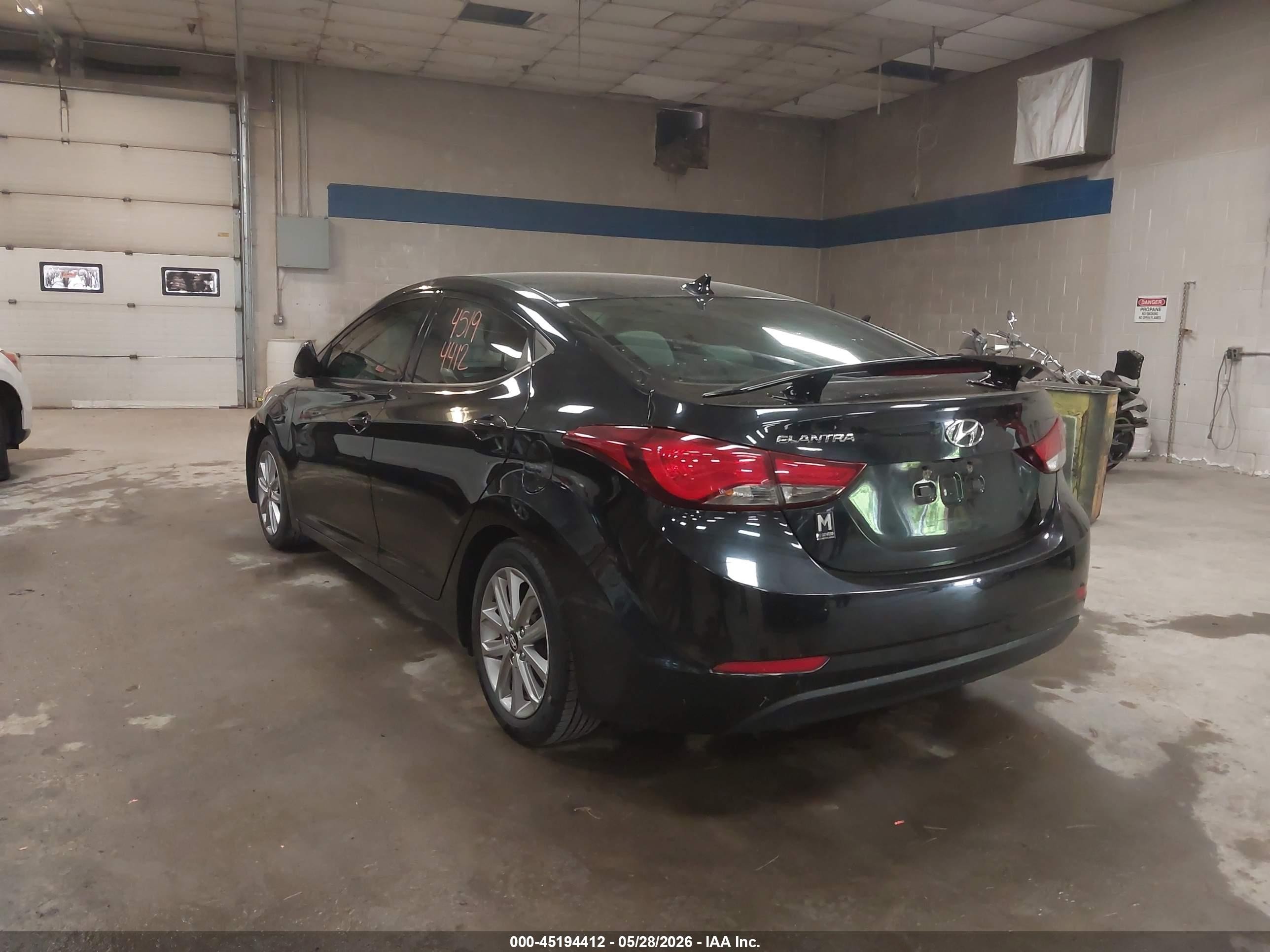 2015 Hyundai Elantra Se/sport/limited Черный vin: 5NPDH4AE0FH605269