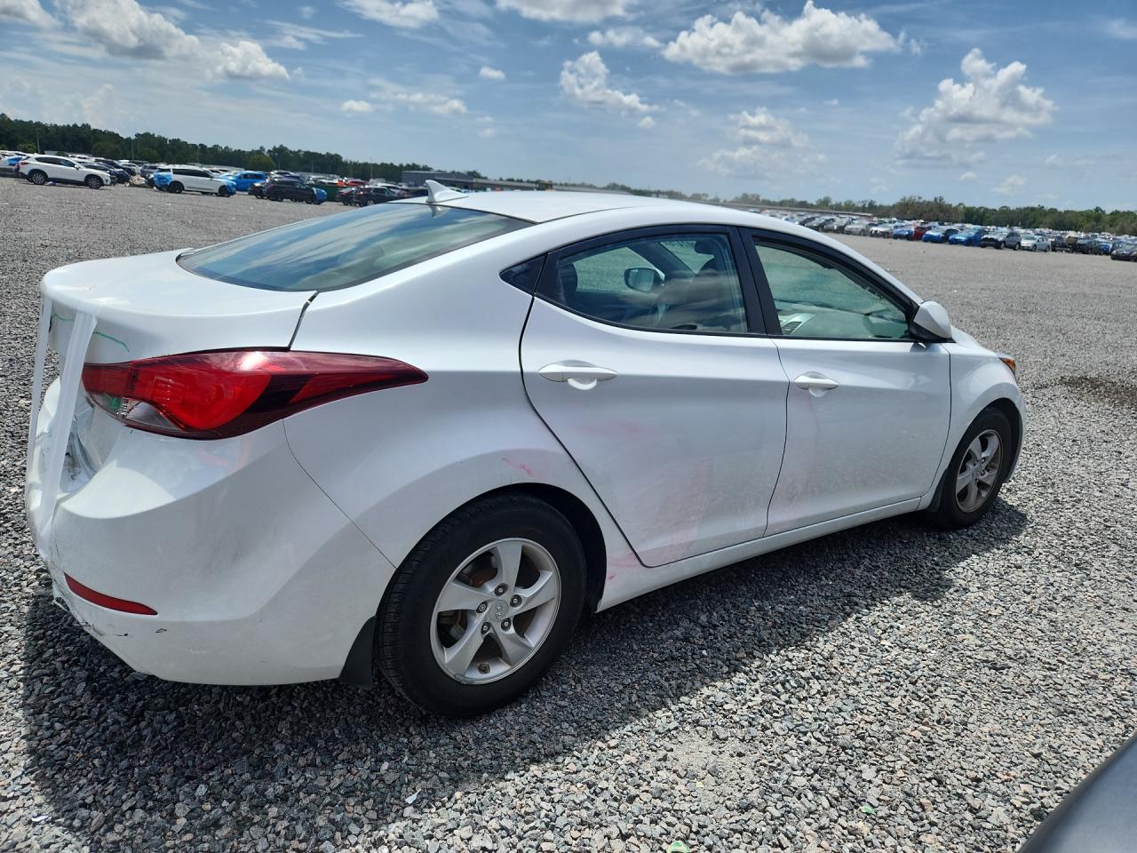 2015 Hyundai Elantra Se White vin: 5NPDH4AE0FH607071