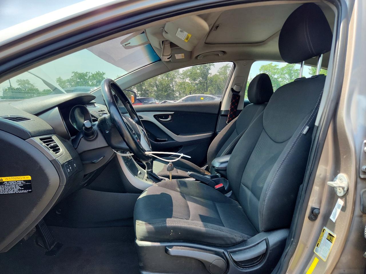 2015 Hyundai Elantra Se White vin: 5NPDH4AE0FH615218