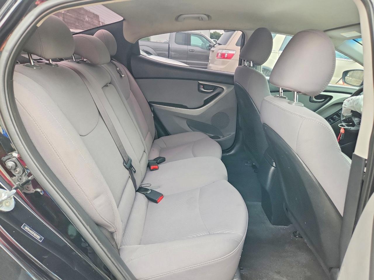 2015 Hyundai Elantra Se Черный vin: 5NPDH4AE0FH621083