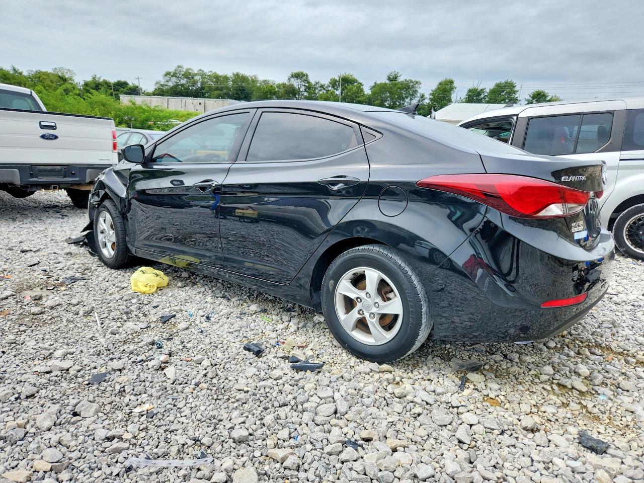 2015 Hyundai Elantra Se Черный vin: 5NPDH4AE0FH621083