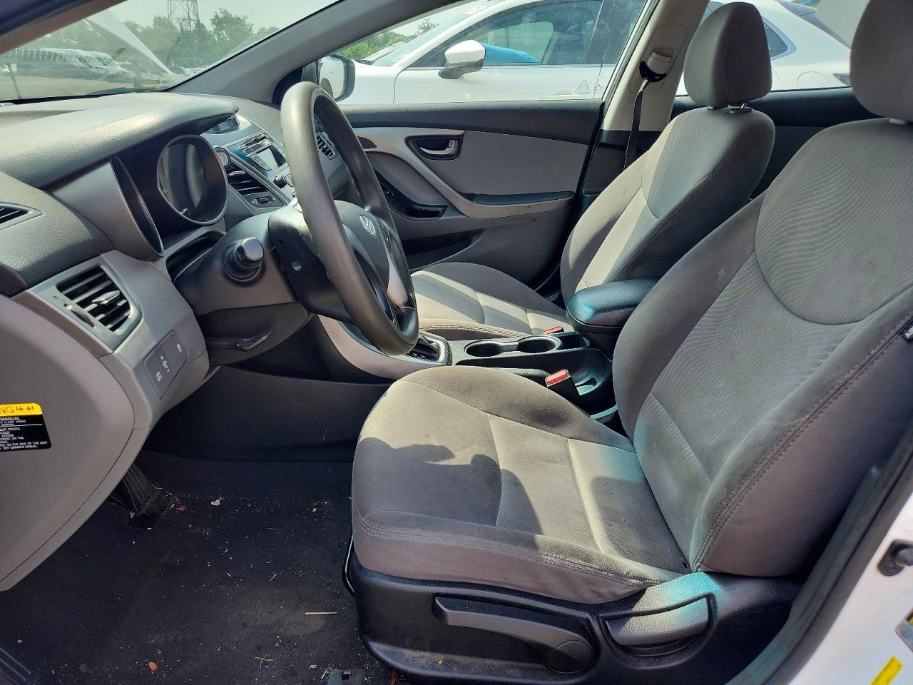 2015 Hyundai Elantra Se White vin: 5NPDH4AE0FH621150