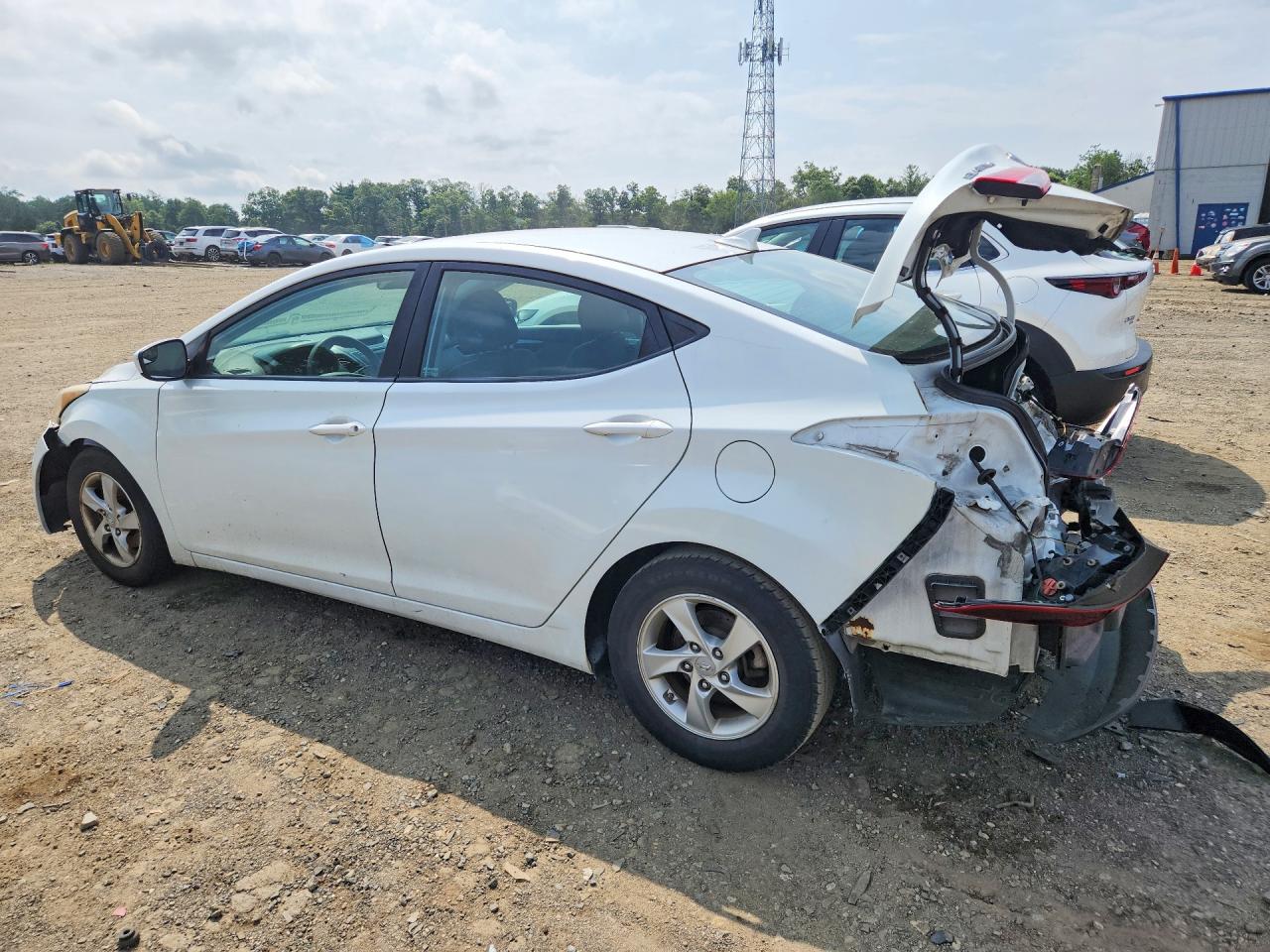 2015 Hyundai Elantra Se White vin: 5NPDH4AE0FH621150