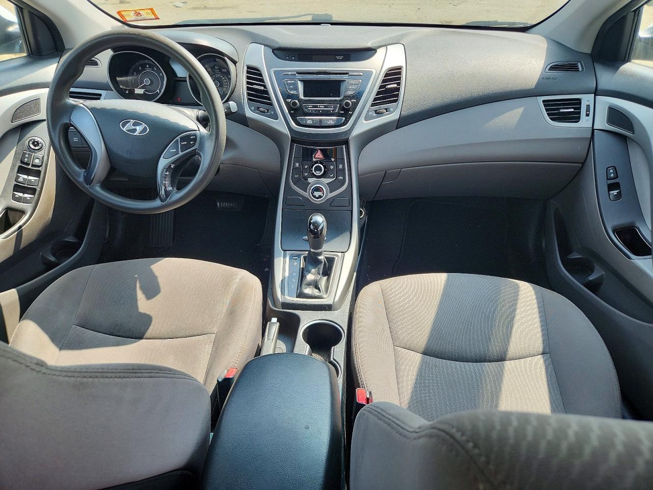 2015 Hyundai Elantra Se White vin: 5NPDH4AE0FH621150