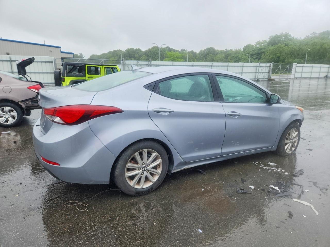 2015 Hyundai Elantra Se Silver vin: 5NPDH4AE0FH629409