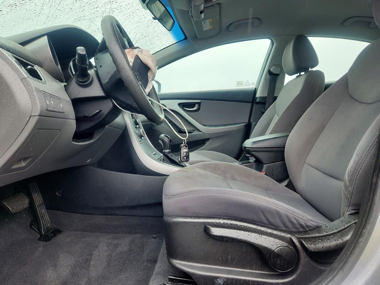 2015 Hyundai Elantra Se Silver vin: 5NPDH4AE0FH629409