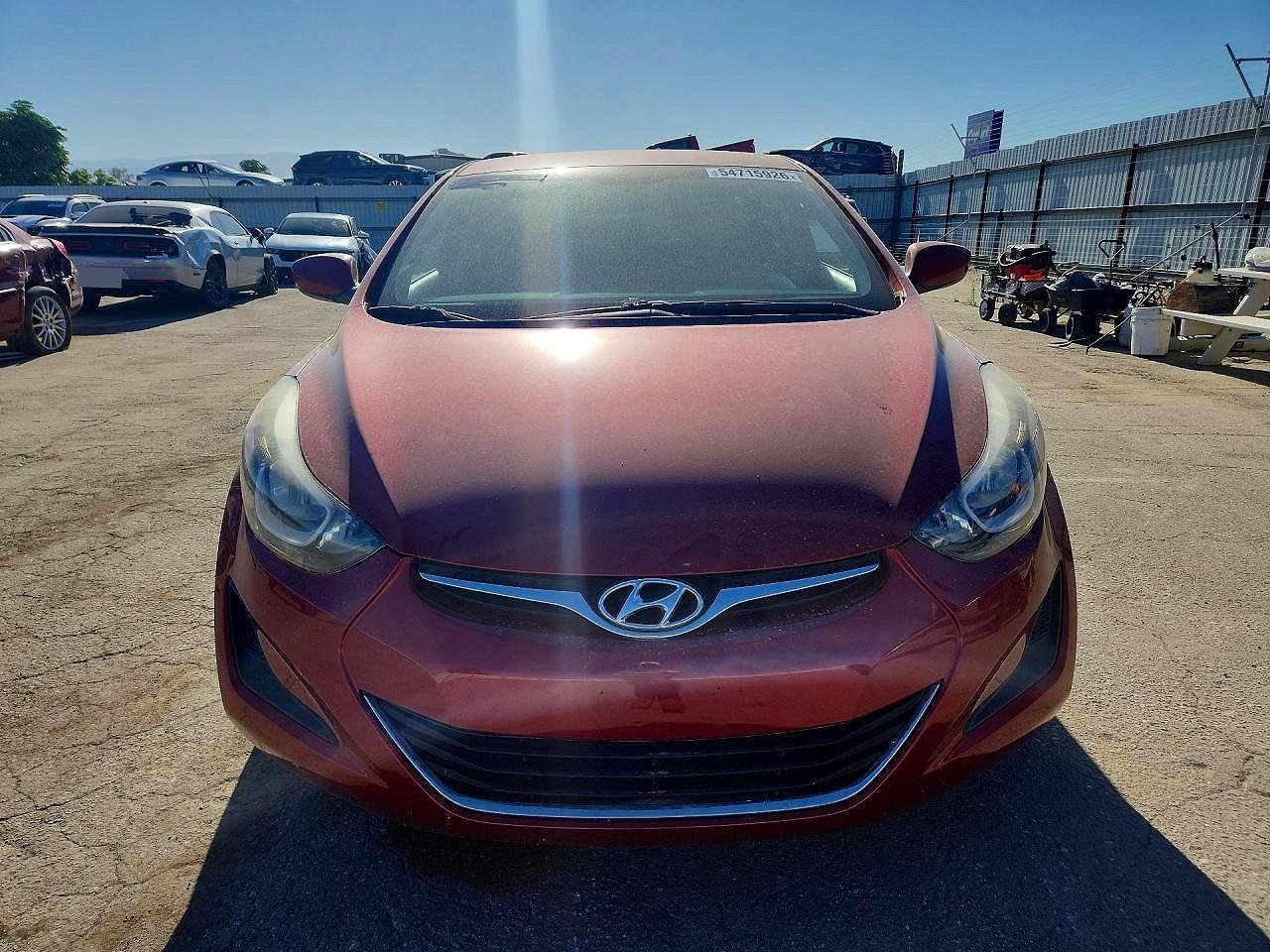 2015 Hyundai Elantra Se Red vin: 5NPDH4AE0FH646775