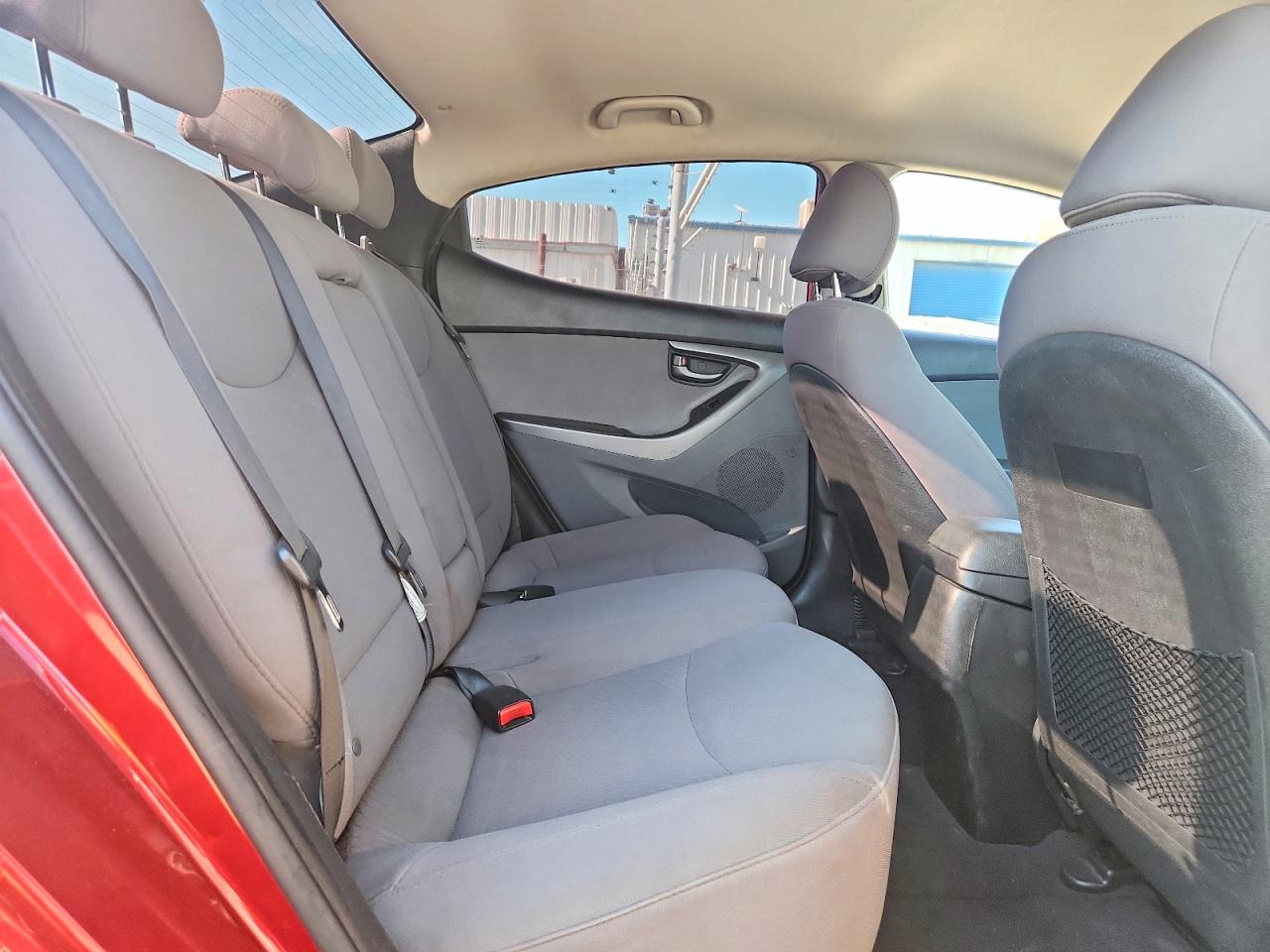 2015 Hyundai Elantra Se Red vin: 5NPDH4AE0FH646775