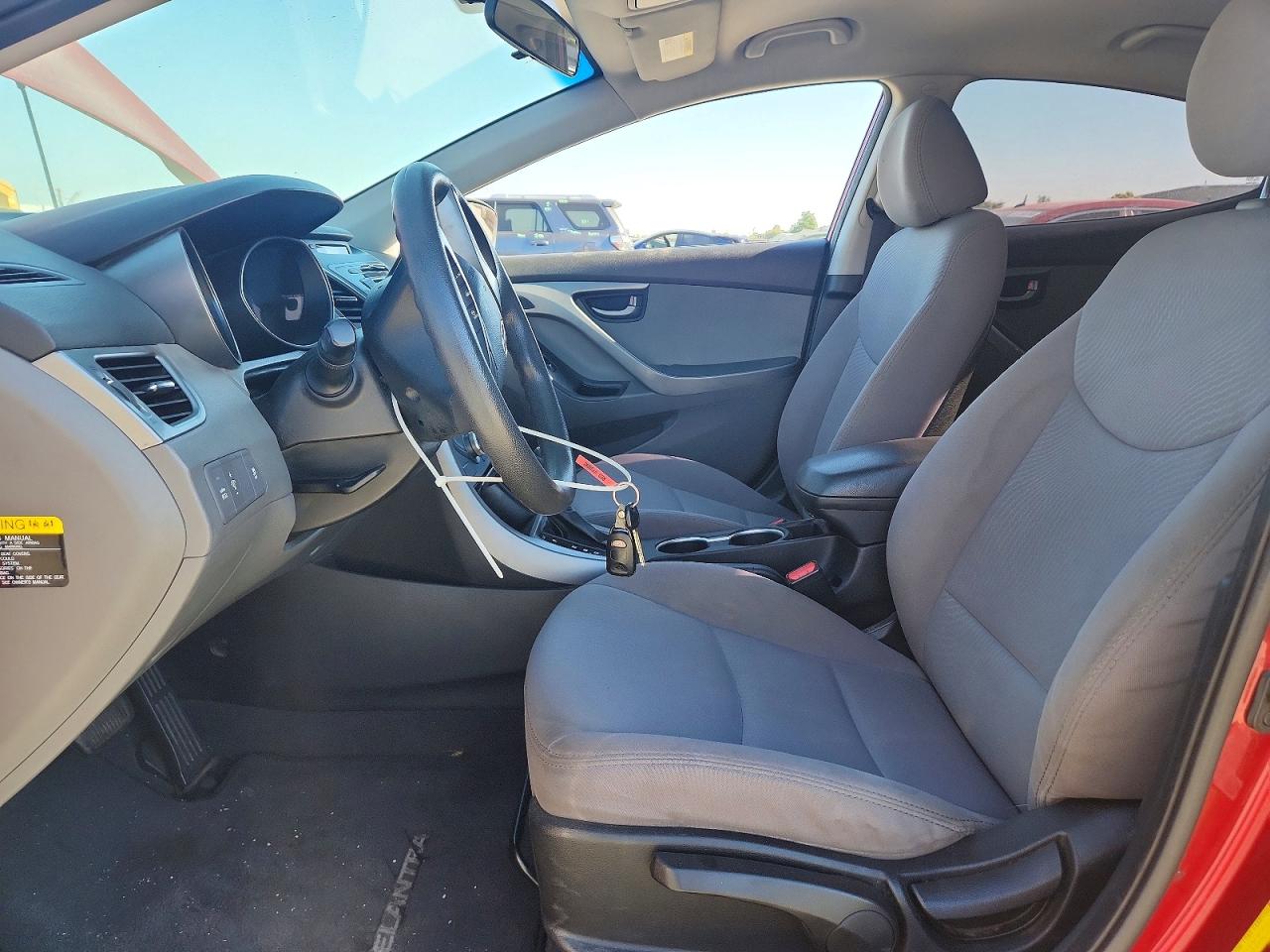 2015 Hyundai Elantra Se Red vin: 5NPDH4AE0FH646775