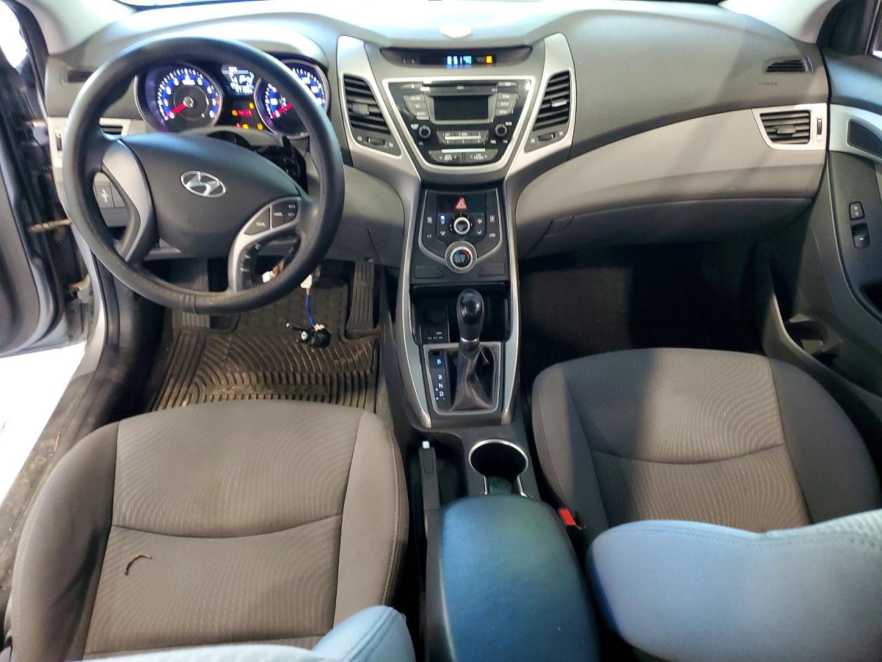 2015 Hyundai Elantra Se Silver vin: 5NPDH4AE0FH647117