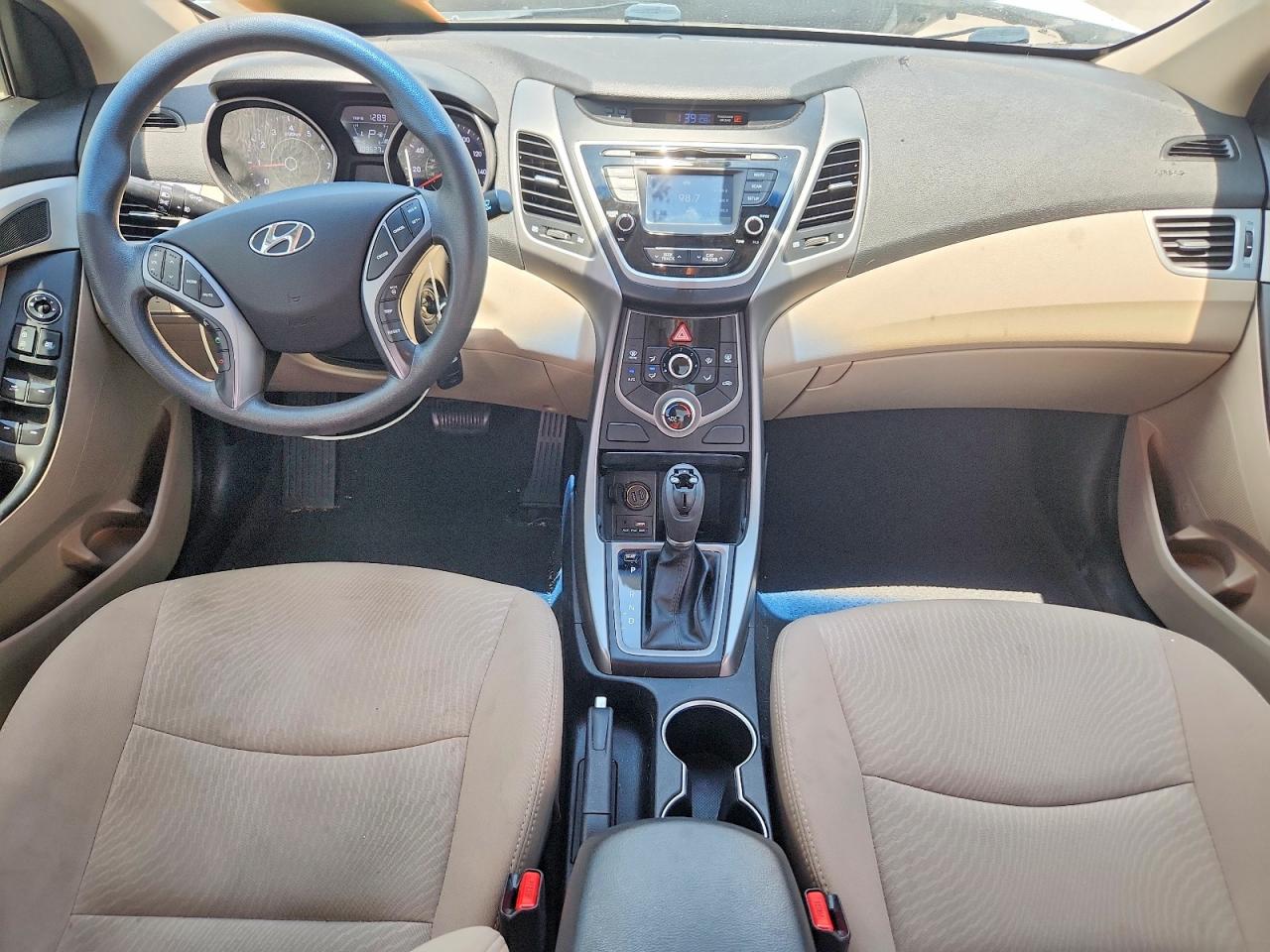 2015 Hyundai Elantra Se Белый vin: 5NPDH4AE0FH650034
