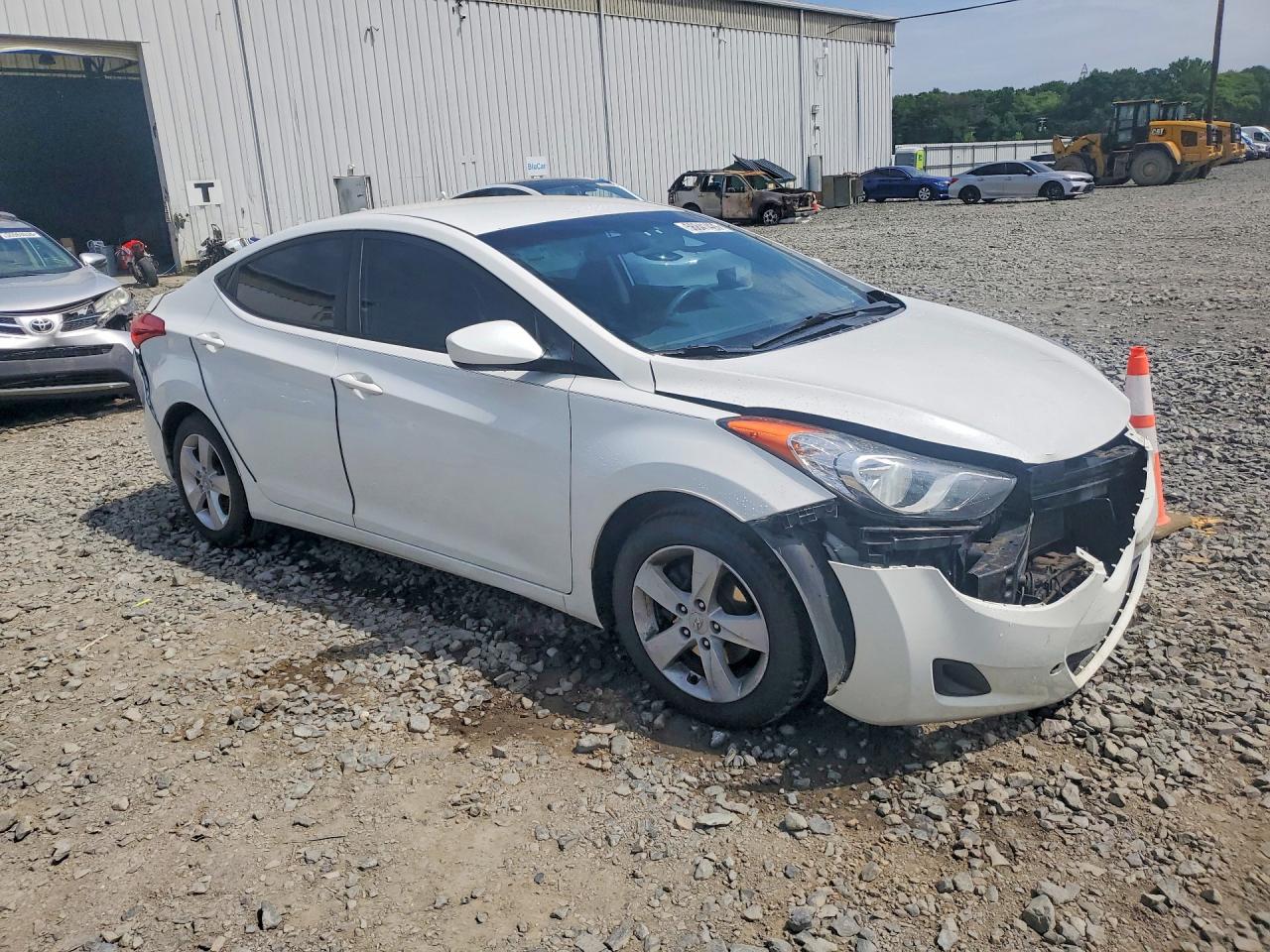 2011 Hyundai Elantra Gls White vin: 5NPDH4AE1BH005354