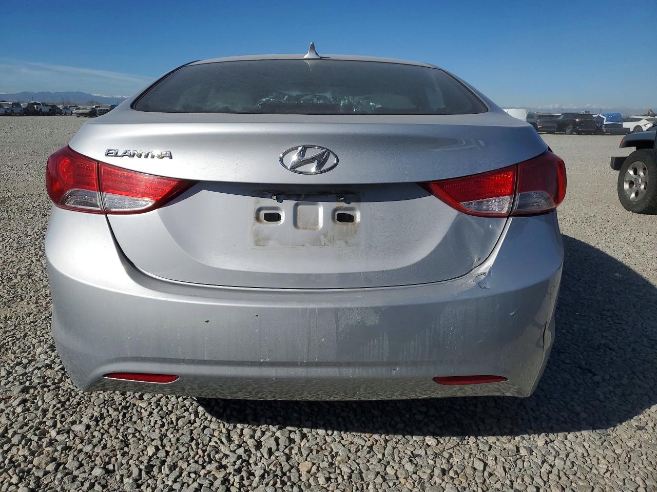 2011 Hyundai Elantra Gls Silver vin: 5NPDH4AE1BH019173
