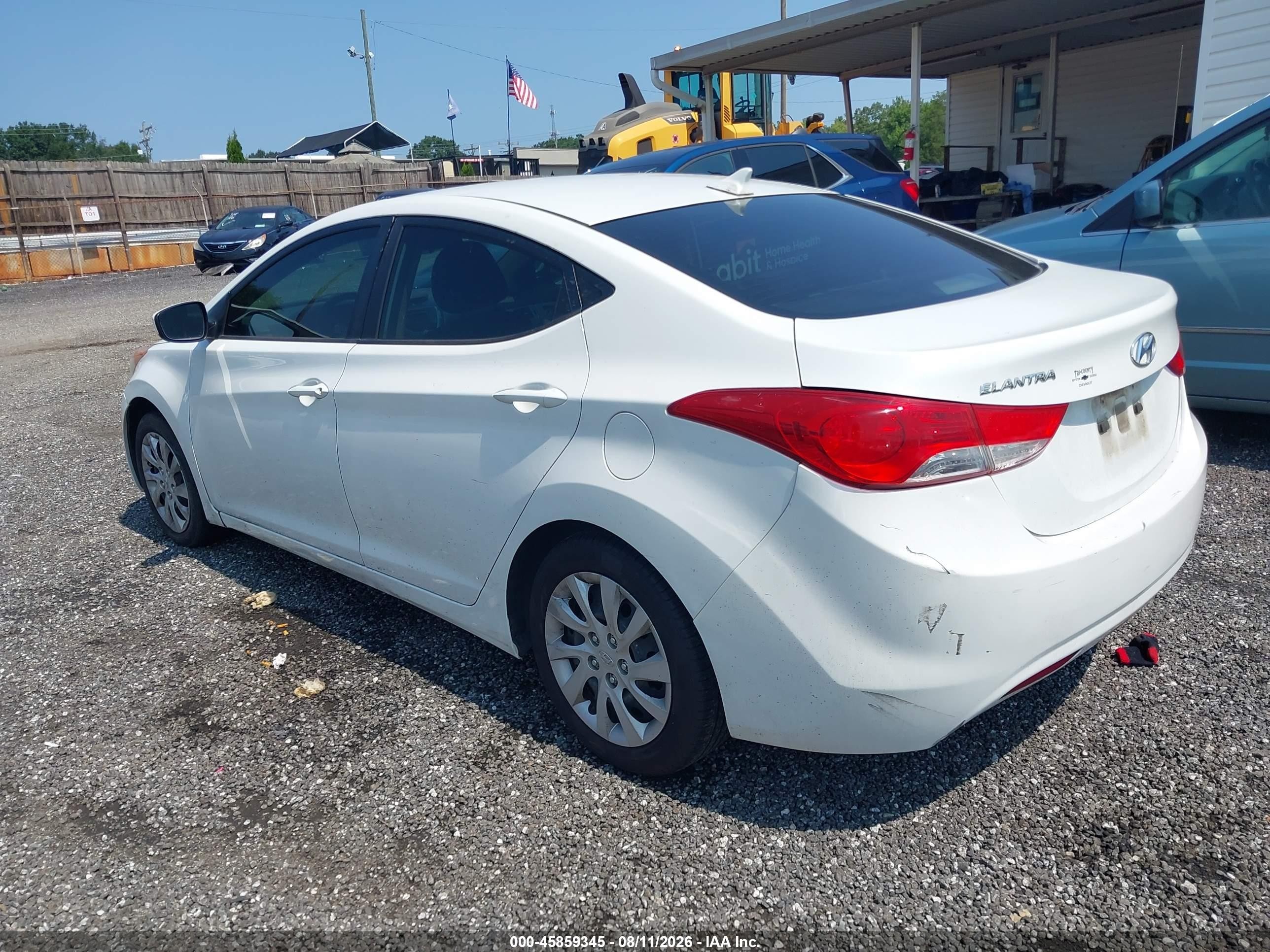2011 Hyundai Elantra Gls White vin: 5NPDH4AE1BH023871