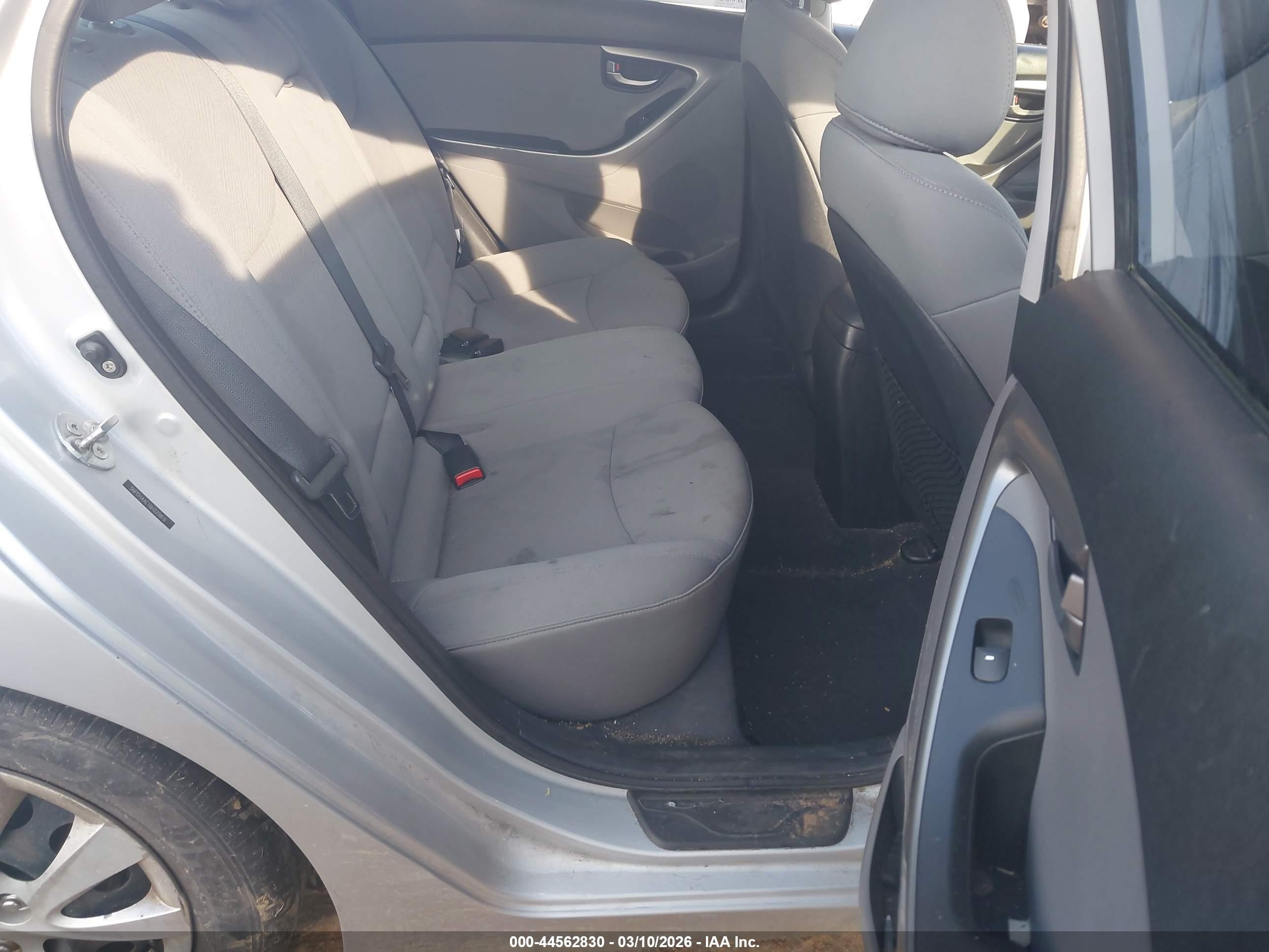 2011 Hyundai Elantra Gls Gray vin: 5NPDH4AE1BH029816