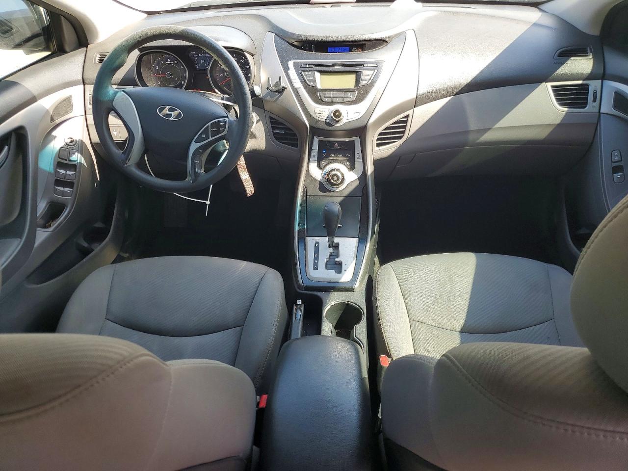 2011 Hyundai Elantra Gls Серебряный vin: 5NPDH4AE1BH033364