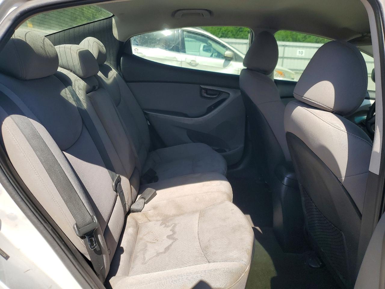 2011 Hyundai Elantra Gls Серебряный vin: 5NPDH4AE1BH033364
