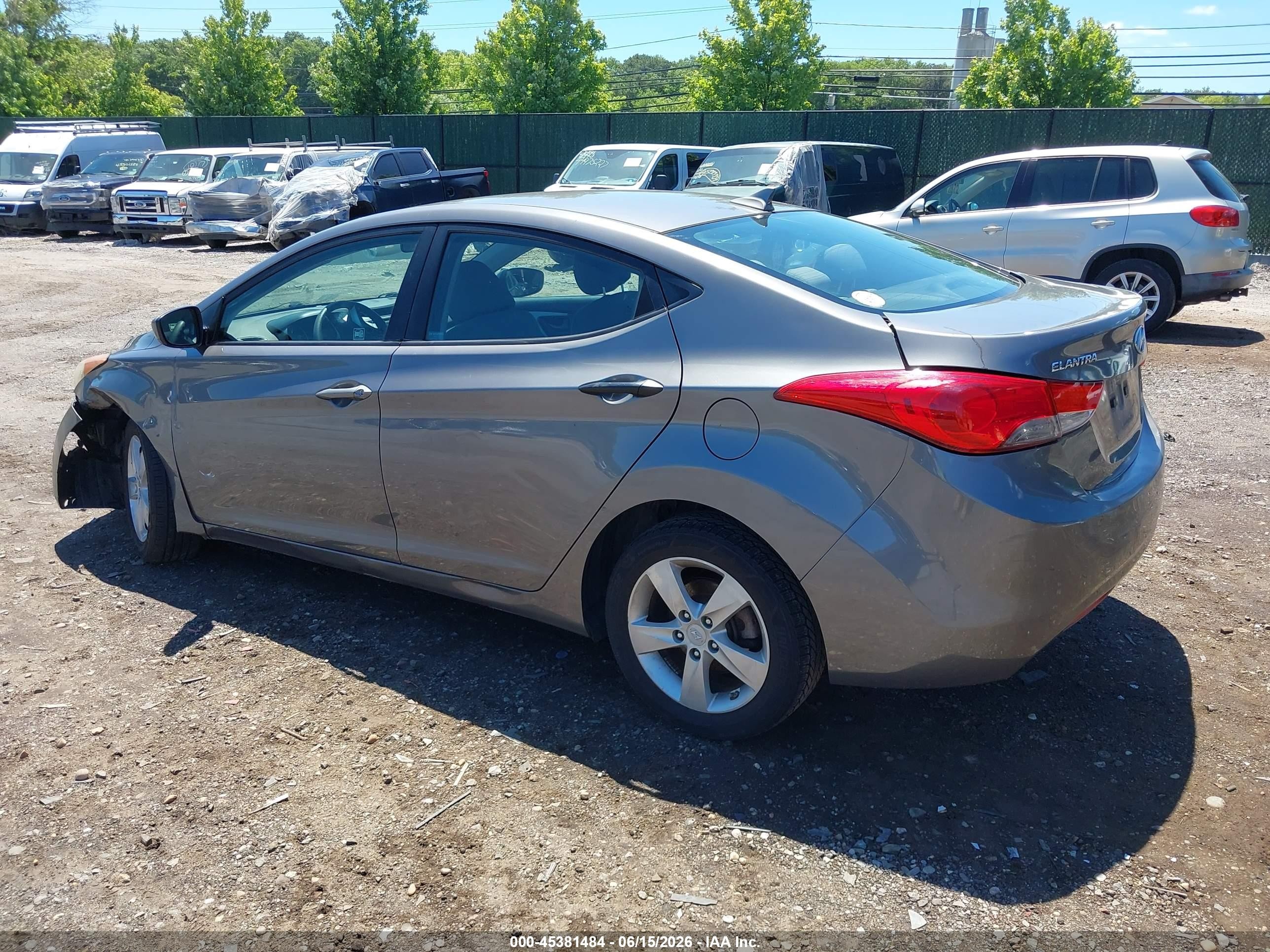 2011 Hyundai Elantra Gls Серый vin: 5NPDH4AE1BH057535