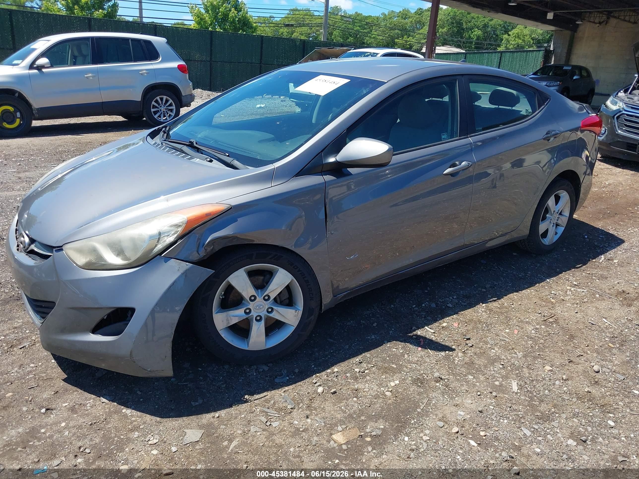 2011 Hyundai Elantra Gls Серый vin: 5NPDH4AE1BH057535